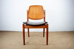 6 Danish chairs in Teak, Cane and Leather, model FD 187 by Arne Vodder 1957.