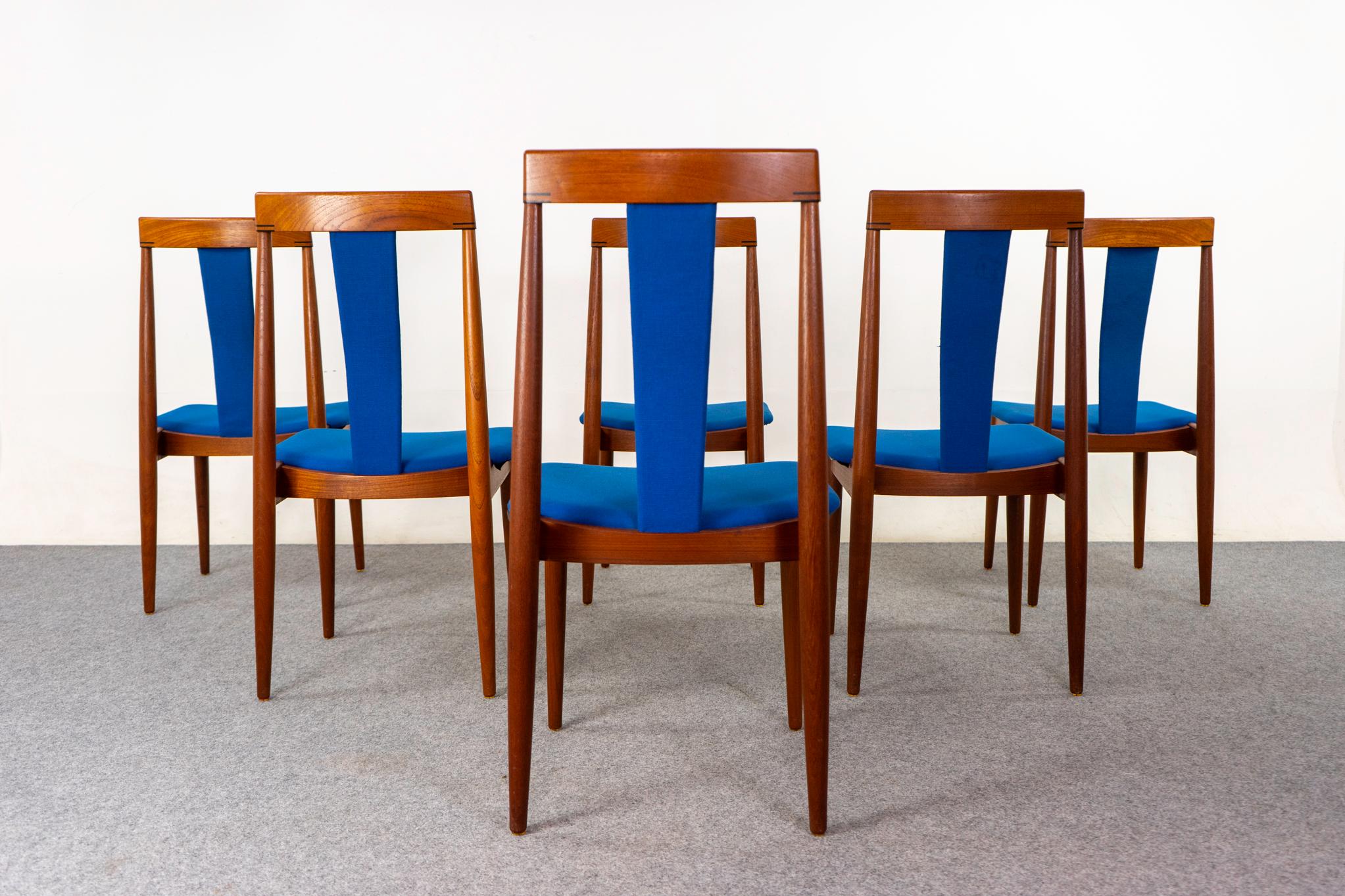 6 Sedie da pranzo danesi in teak modello 771 della metà del secolo scorso di Hans Olsen in vendita 4