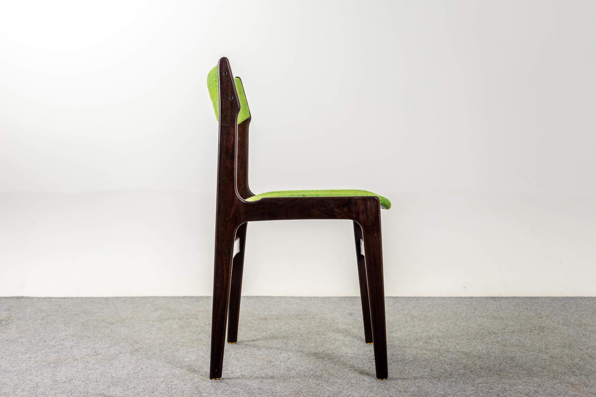 Veneer 6 Danish Mid-Century Modern Rosewood Dining Chairs
