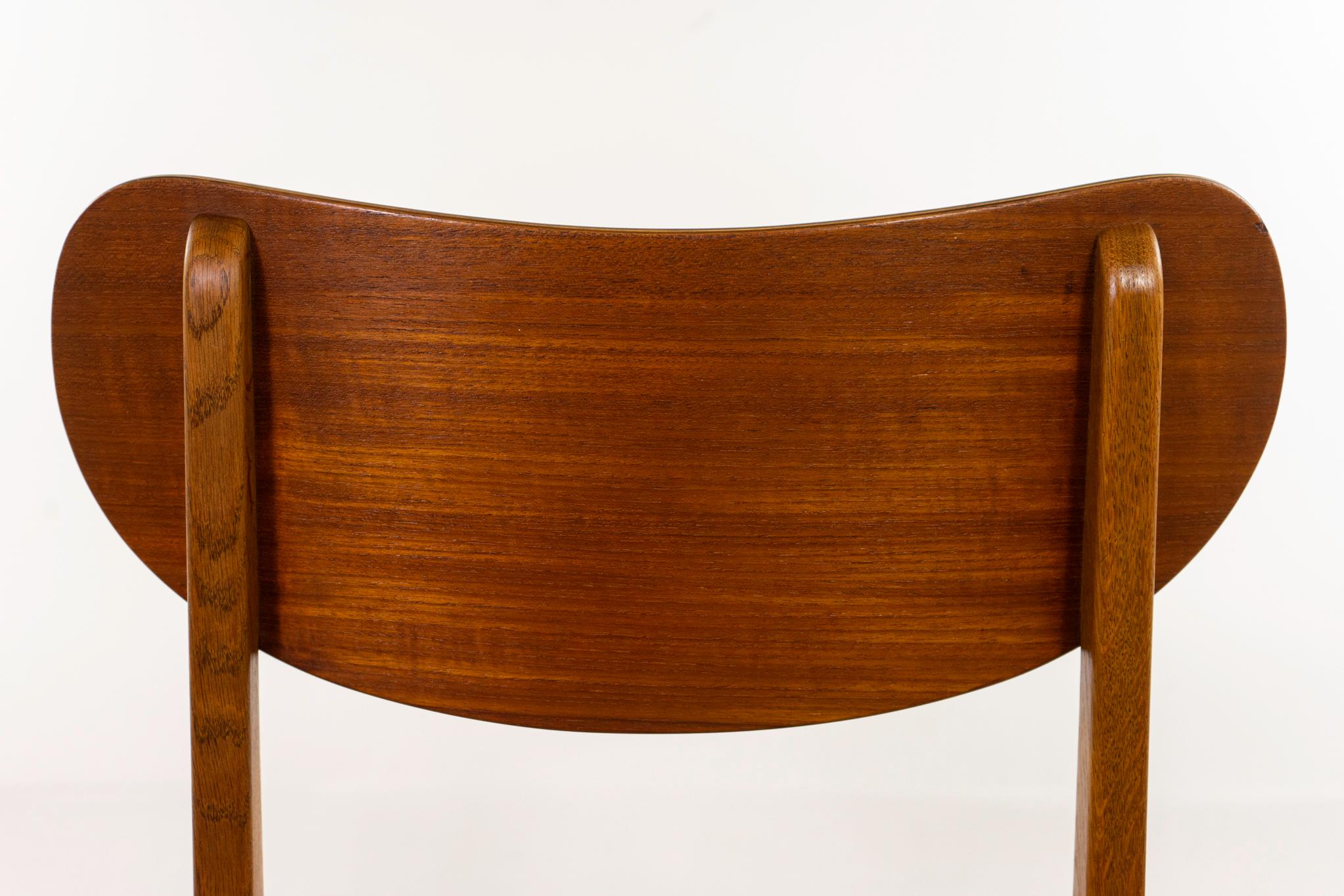 6 Chaises de salle à manger danoises en The Moderns en vente 1
