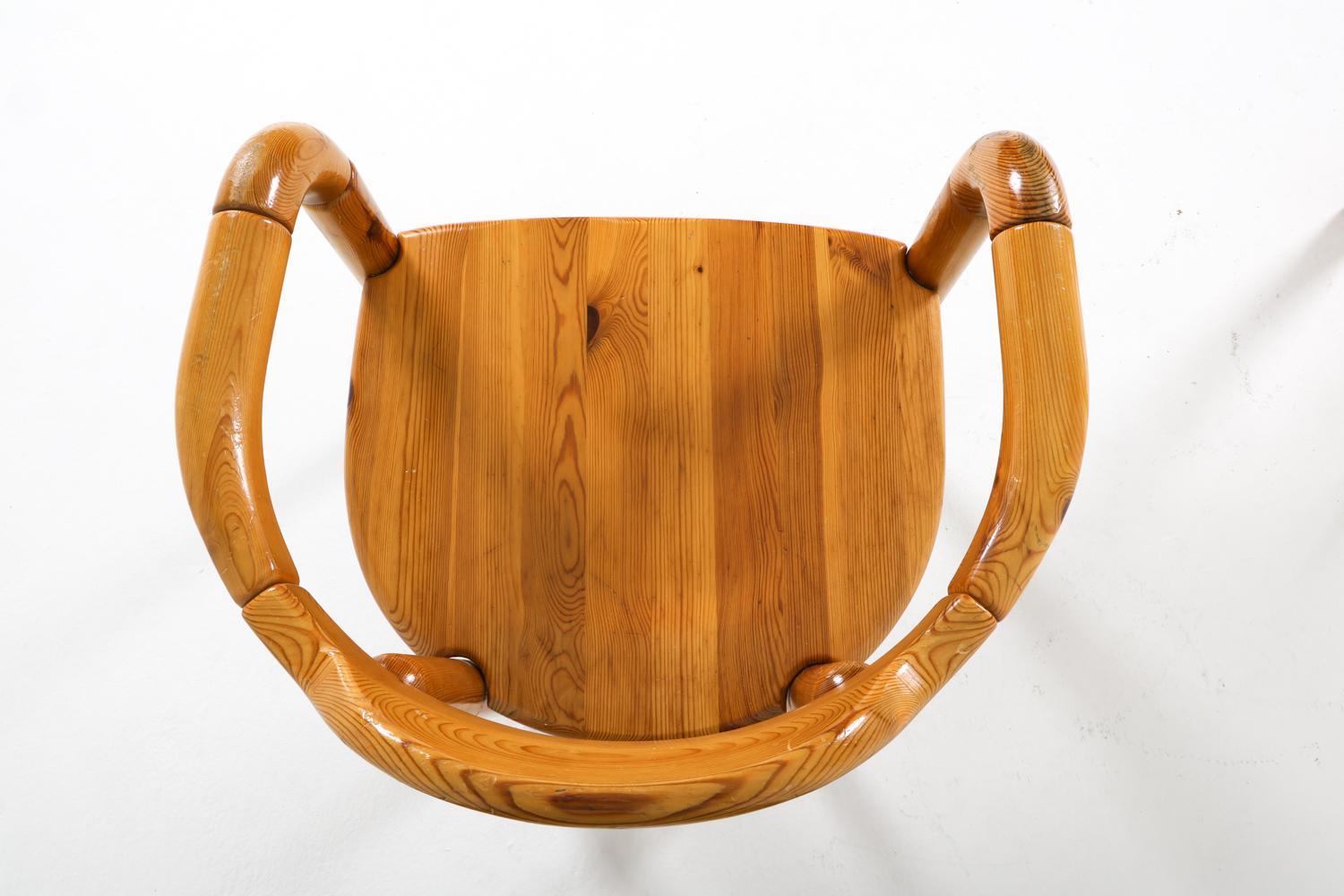 (6) Chaises de salle à manger en pin danois par Rainer Daumiller, circa 1970 en vente 3