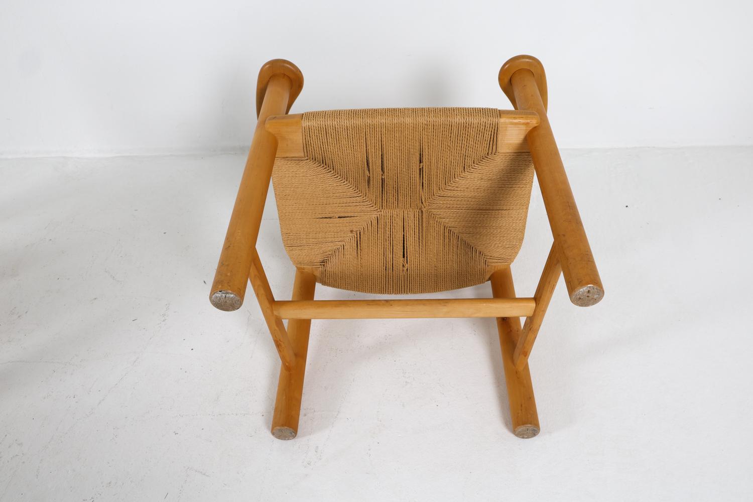 (6) Chaises de salle à manger en pin danois par Rainer Daumiller, circa 1970 en vente 8