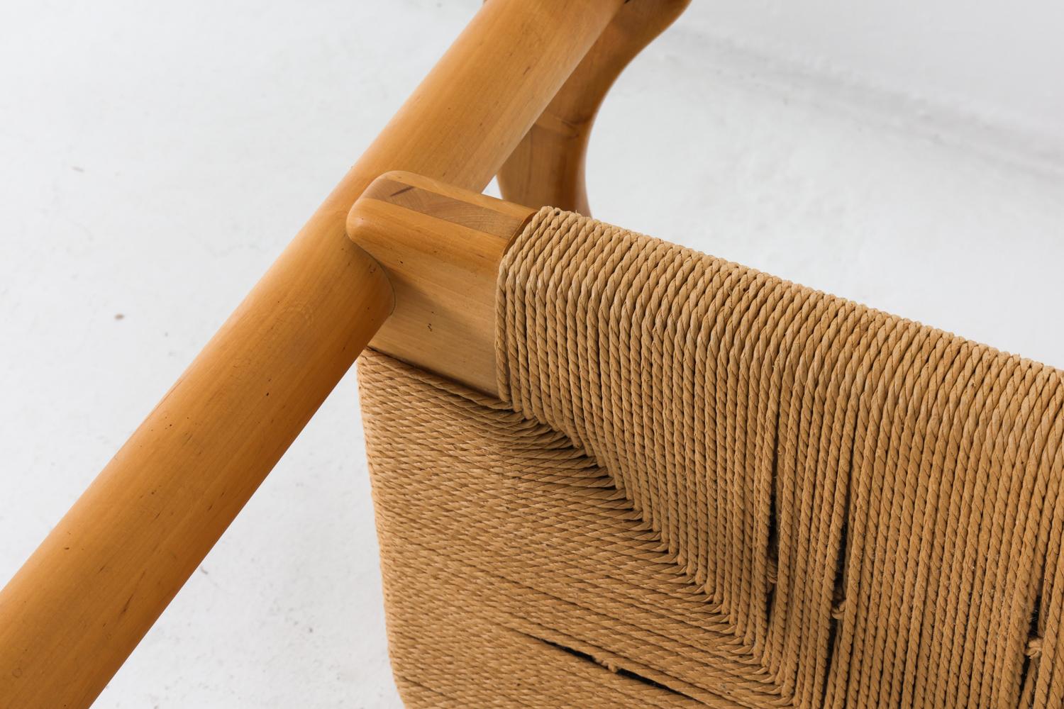 (6) Chaises de salle à manger en pin danois par Rainer Daumiller, circa 1970 en vente 9