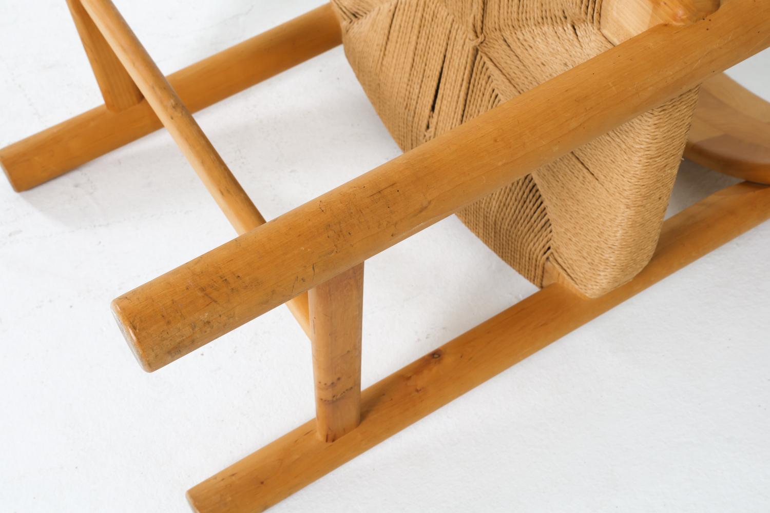 (6) Chaises de salle à manger en pin danois par Rainer Daumiller, circa 1970 en vente 11