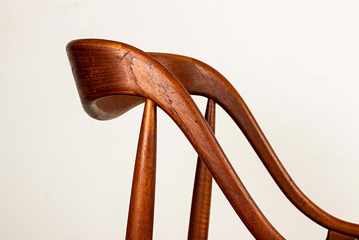 6 sedie danesi in teak e similpelle, modello 16 ohannes Andersen per Uldum 1960. in vendita 3