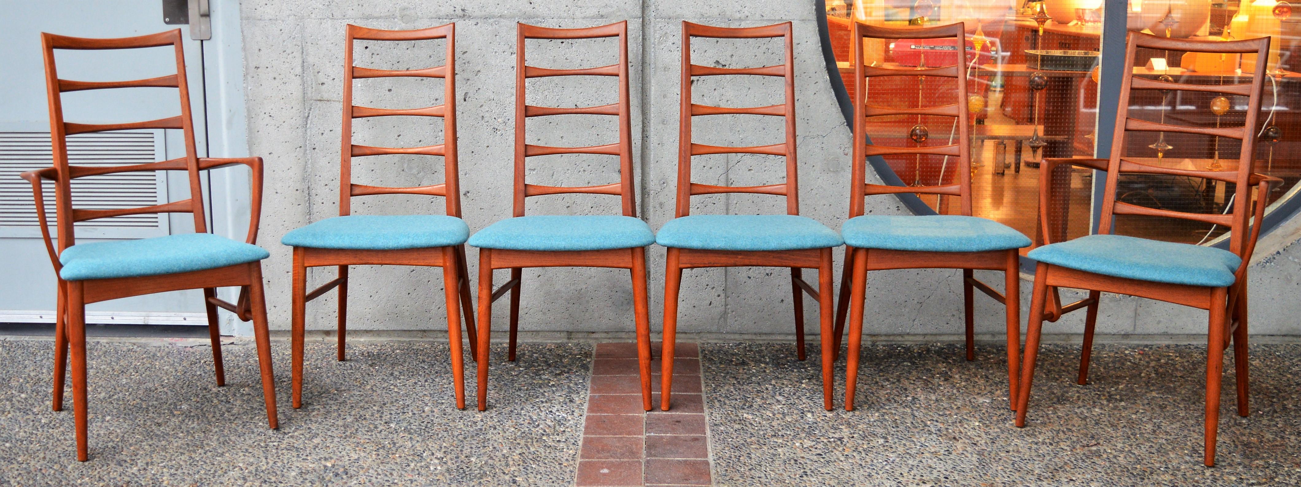 Mid-20th Century 6 Danish Teak Liz Dining Chairs by Koefoeds Hornslet, 2 Armchairs, Blue Wool