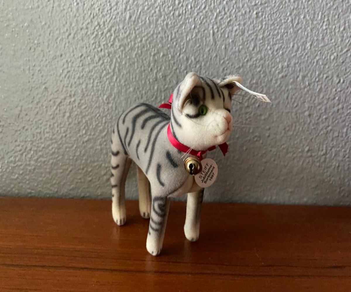 6 Different Steiff Animals Special and Limited Edition Jubilee Assortment For Sale 1