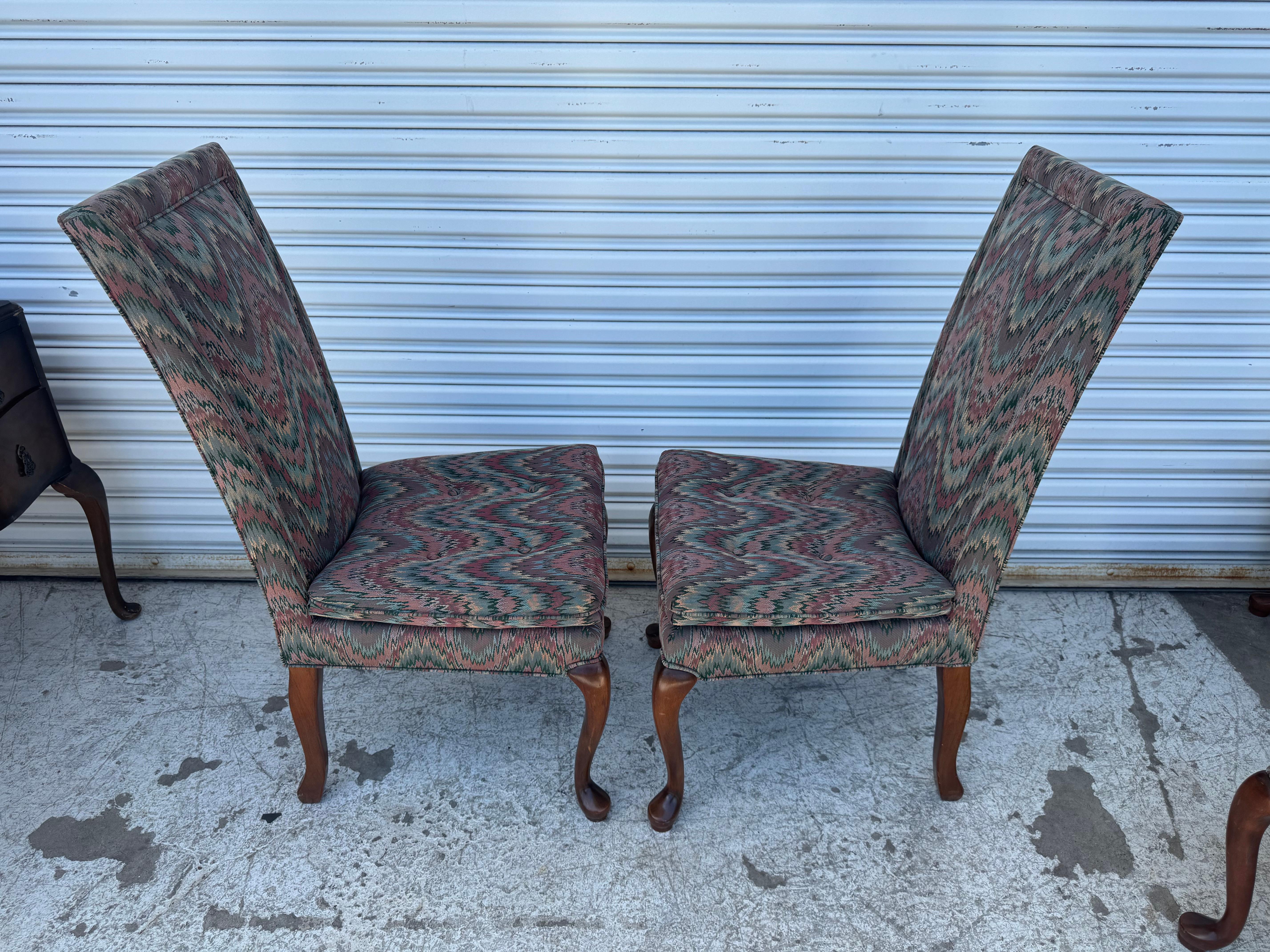 Set of 6 Queen Anne Style Upholstered Dining Chairs In Good Condition For Sale In Pasadena, TX