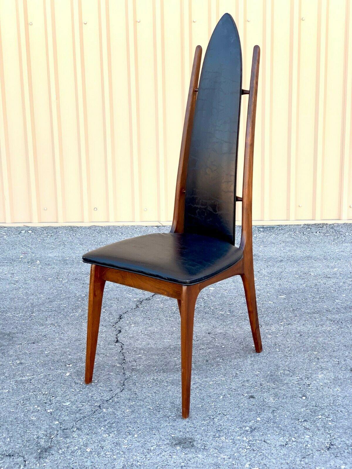 6 Dramatic Mid Century High Back Dining Chairs Attributed to Adrian Pearsall In Good Condition In Las Vegas, NV