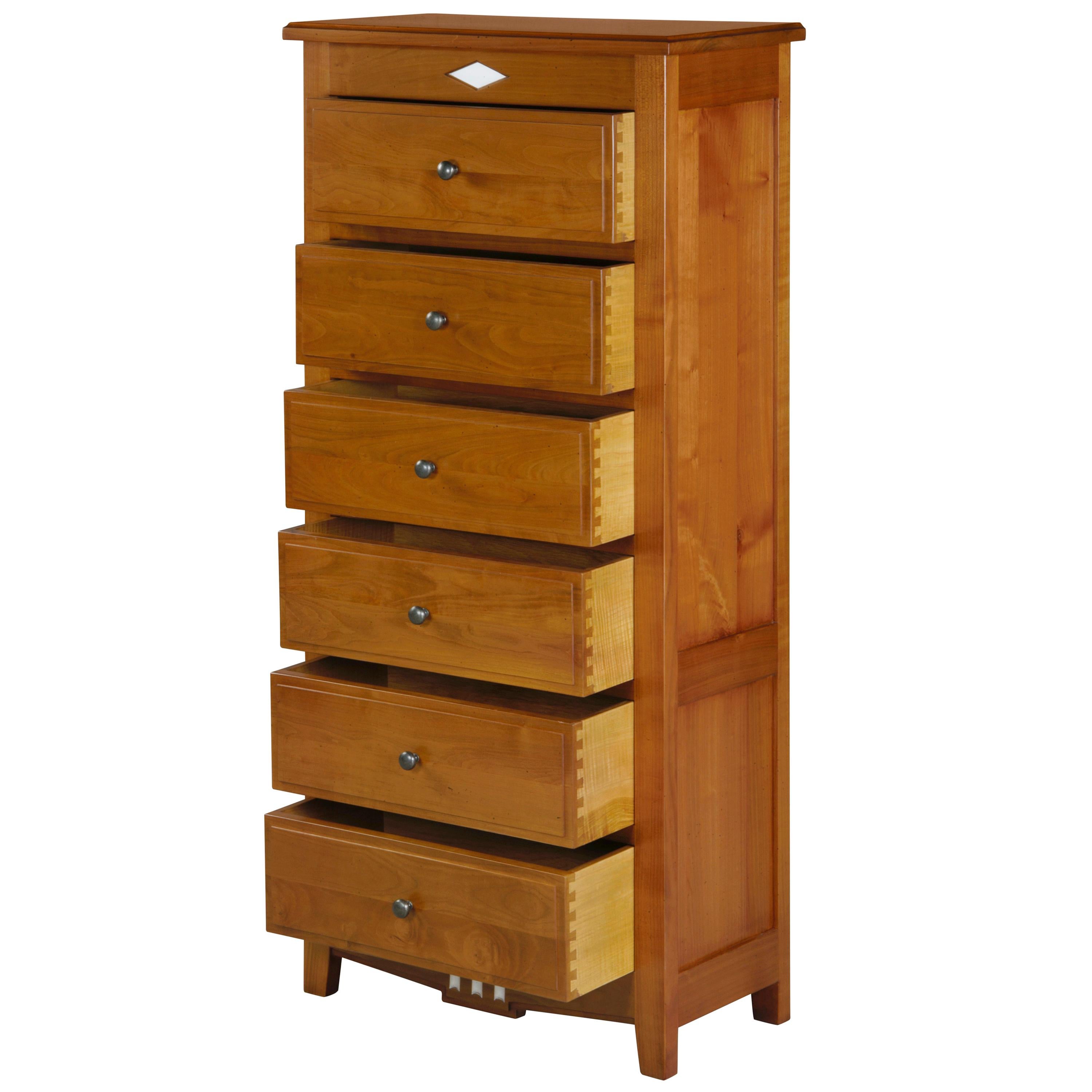 This chiffonnier 6-drawer chest belongs to our MELANIE collection that proposes handcraft modernized reinterpretated pieces of furniture from the French Directoire style at the end of the 18th century. This period was remarkable with its straight,