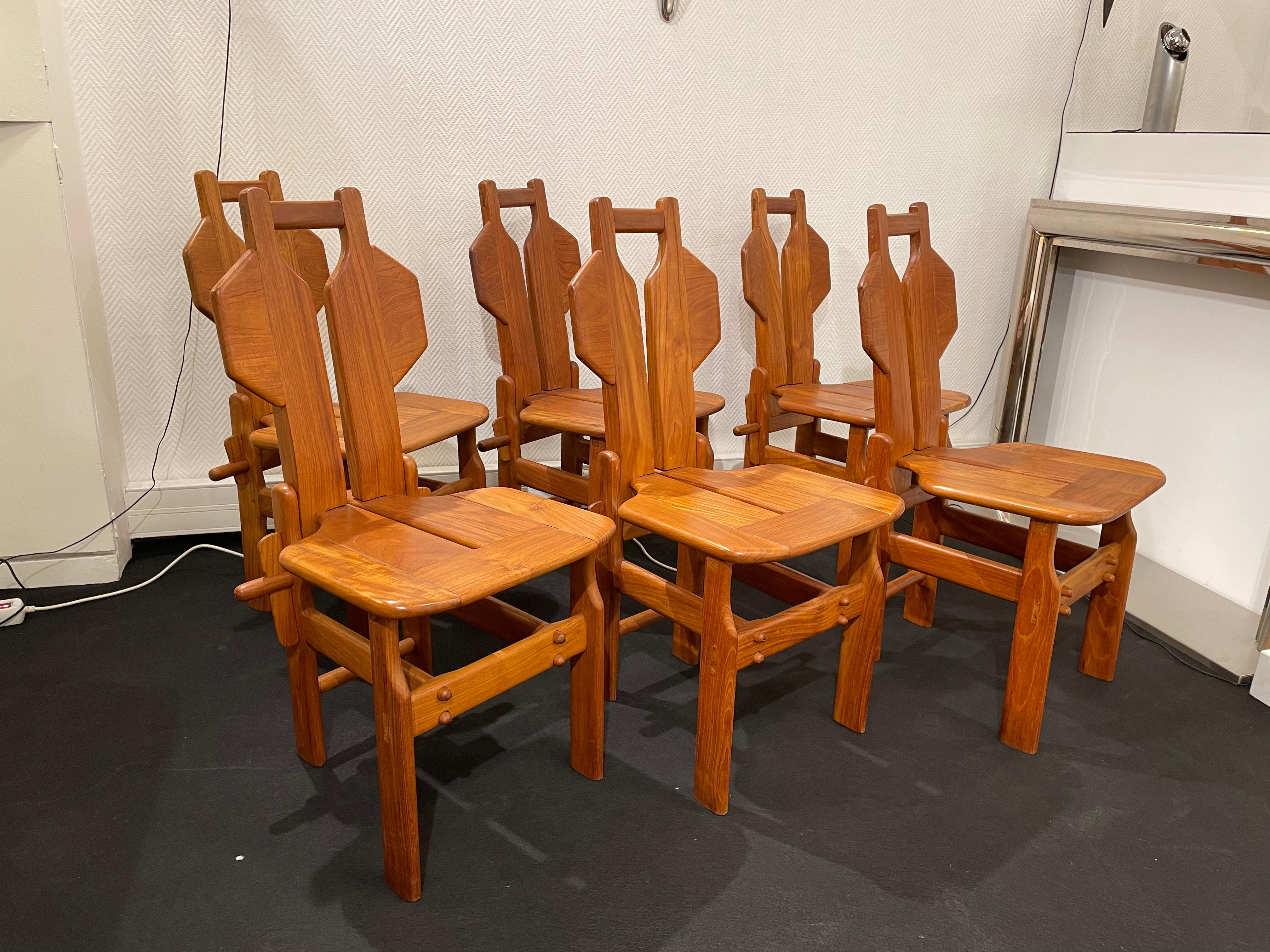 6 elm sculpture chairs
From 1970.