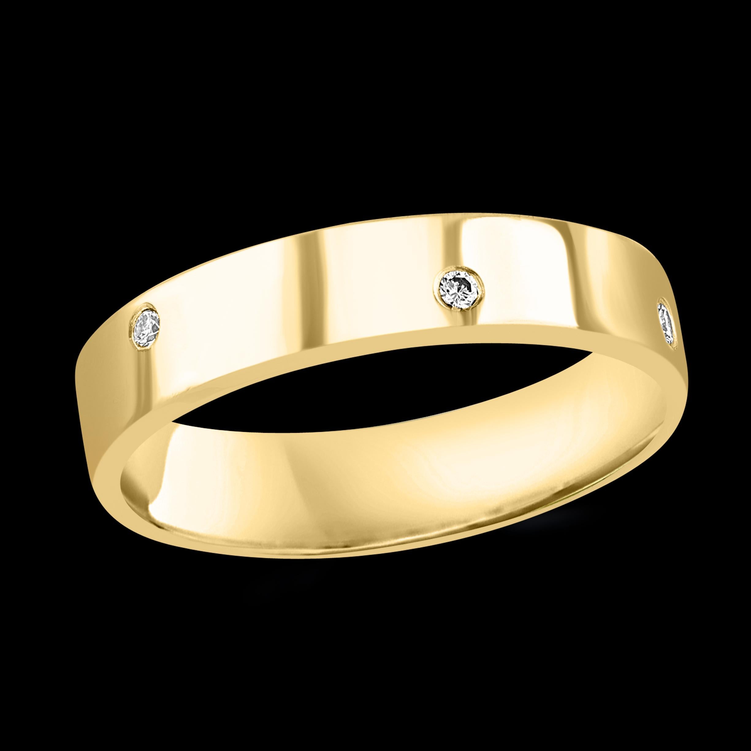 6 Flush Set Bezel Diamond Eternity Wedding Band in 14 Karat Yellow Gold Size 9
Very clean and shiny diamonds.
This eternity band features Gypsy set or burnished, the bright white diamonds , 14k gold band ring shines brightly and is a perennial