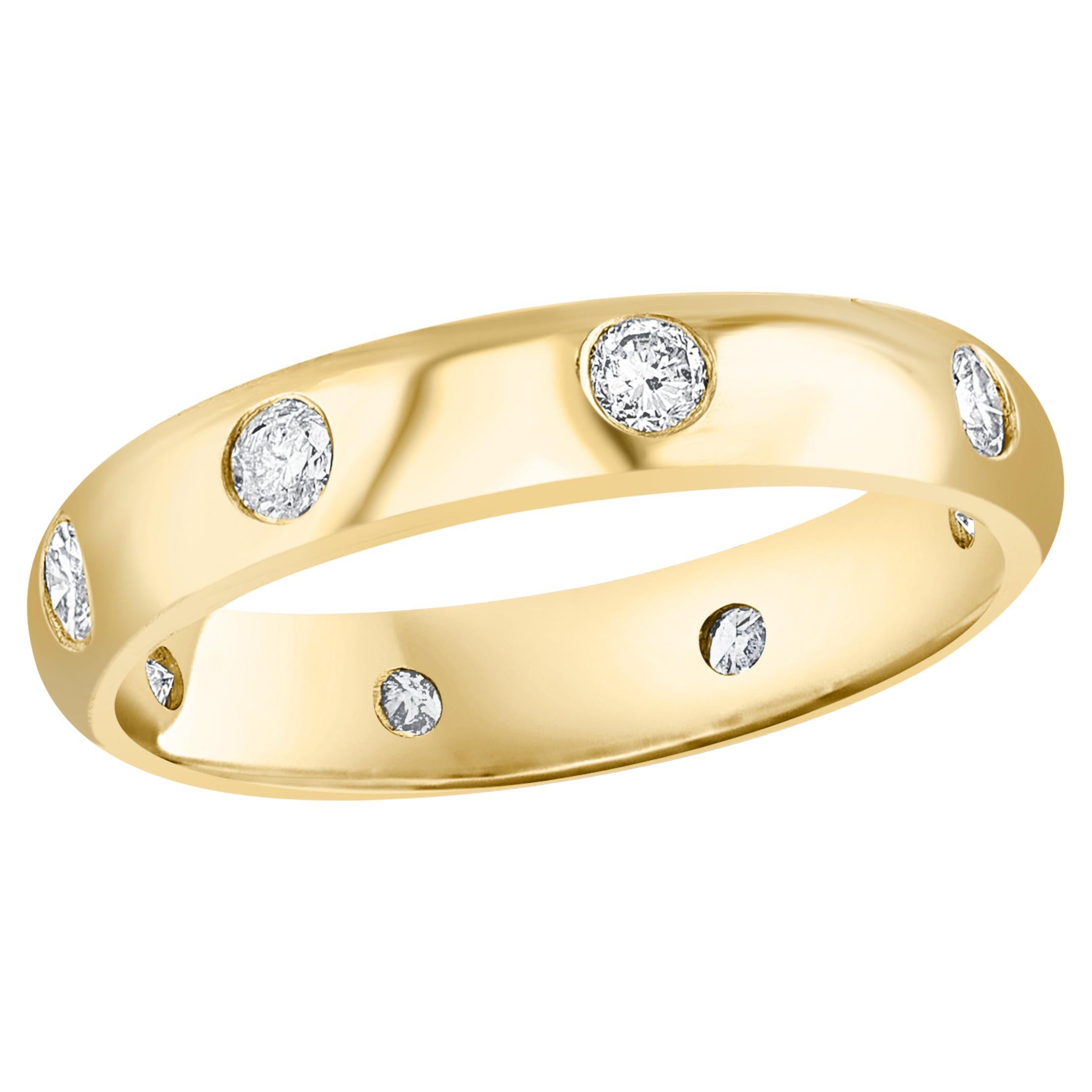 Taille ronde 8 Alliance éternelle en or jaune 14 carats avec chaton et diamant en serti clos en vente