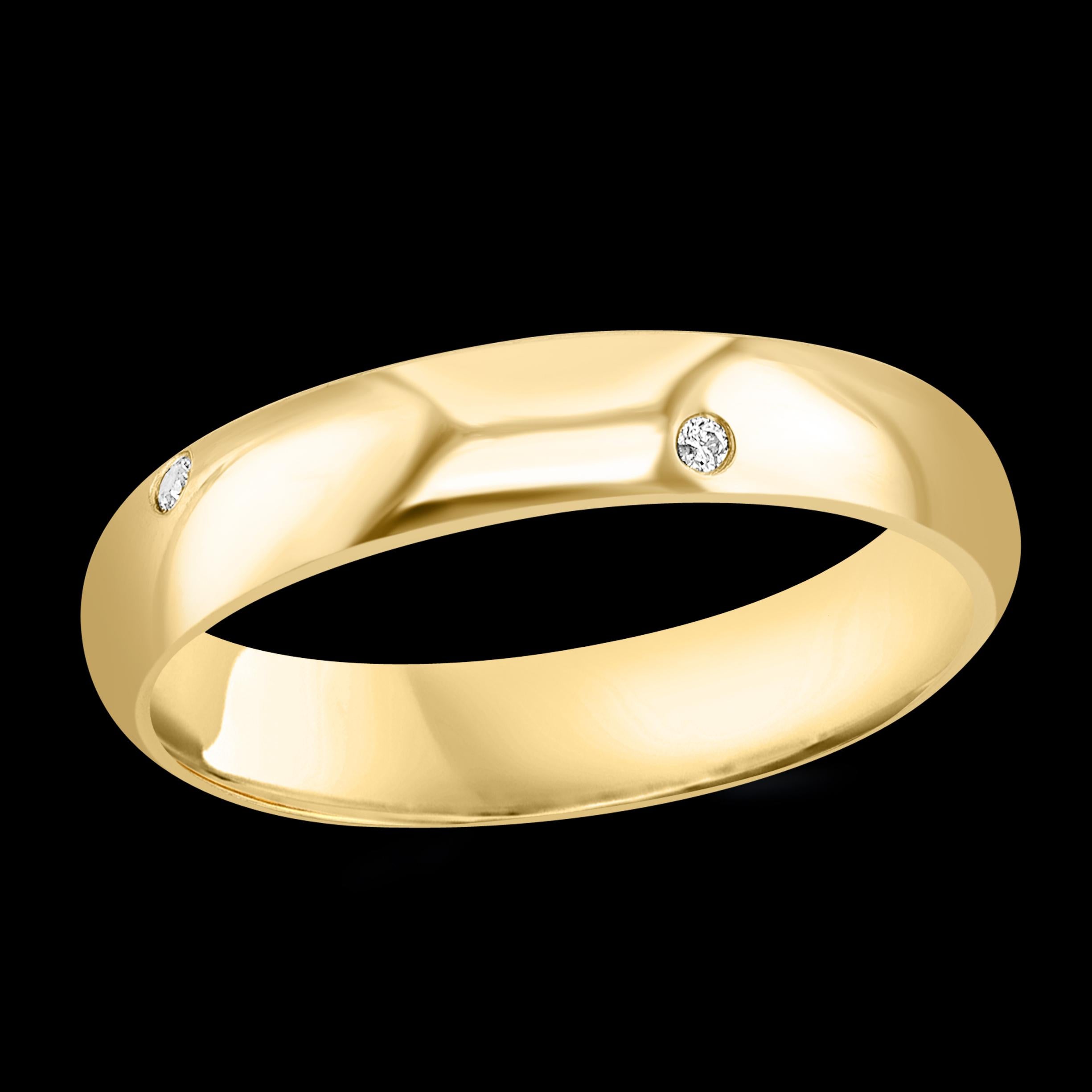 Alliance d'éternité en or jaune 18 carats avec 6 diamants sertis en serti clos et monture encastrée en vente 10