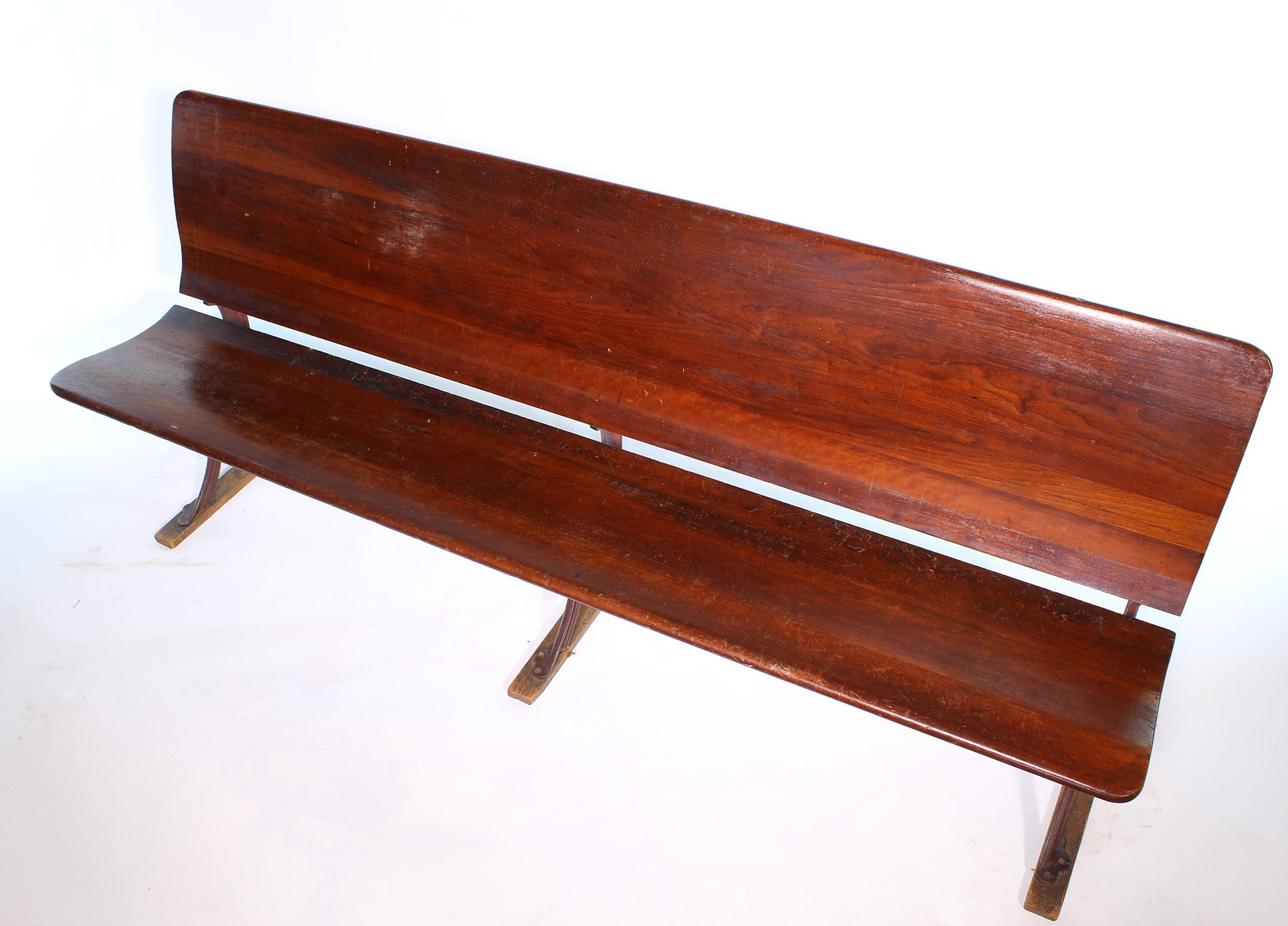 6 Foot Folding Train Station Bench. 72