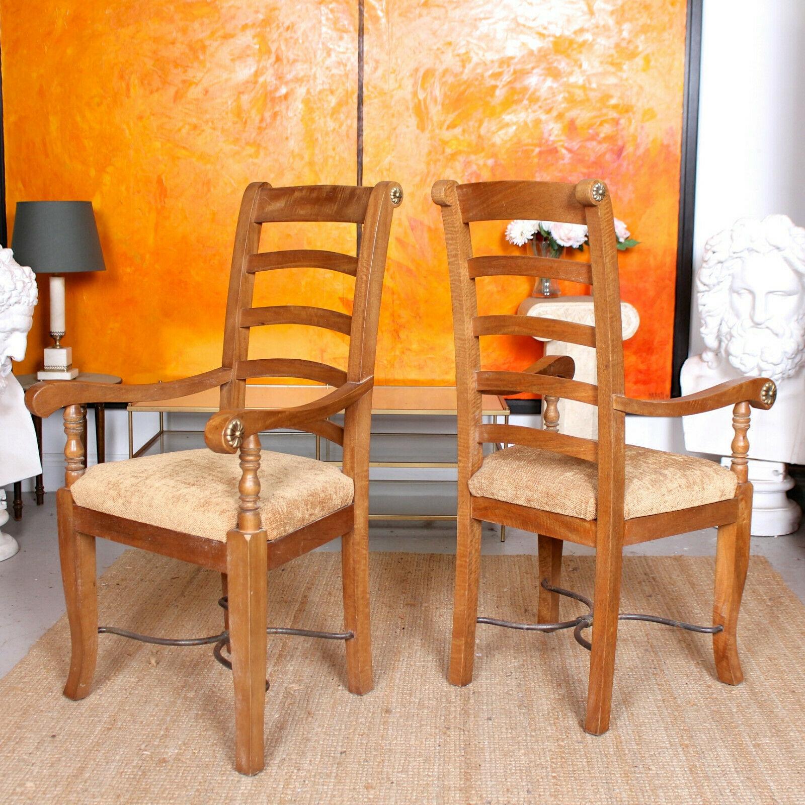 6 French Carved Dining Chairs In Good Condition For Sale In Newcastle upon Tyne, GB