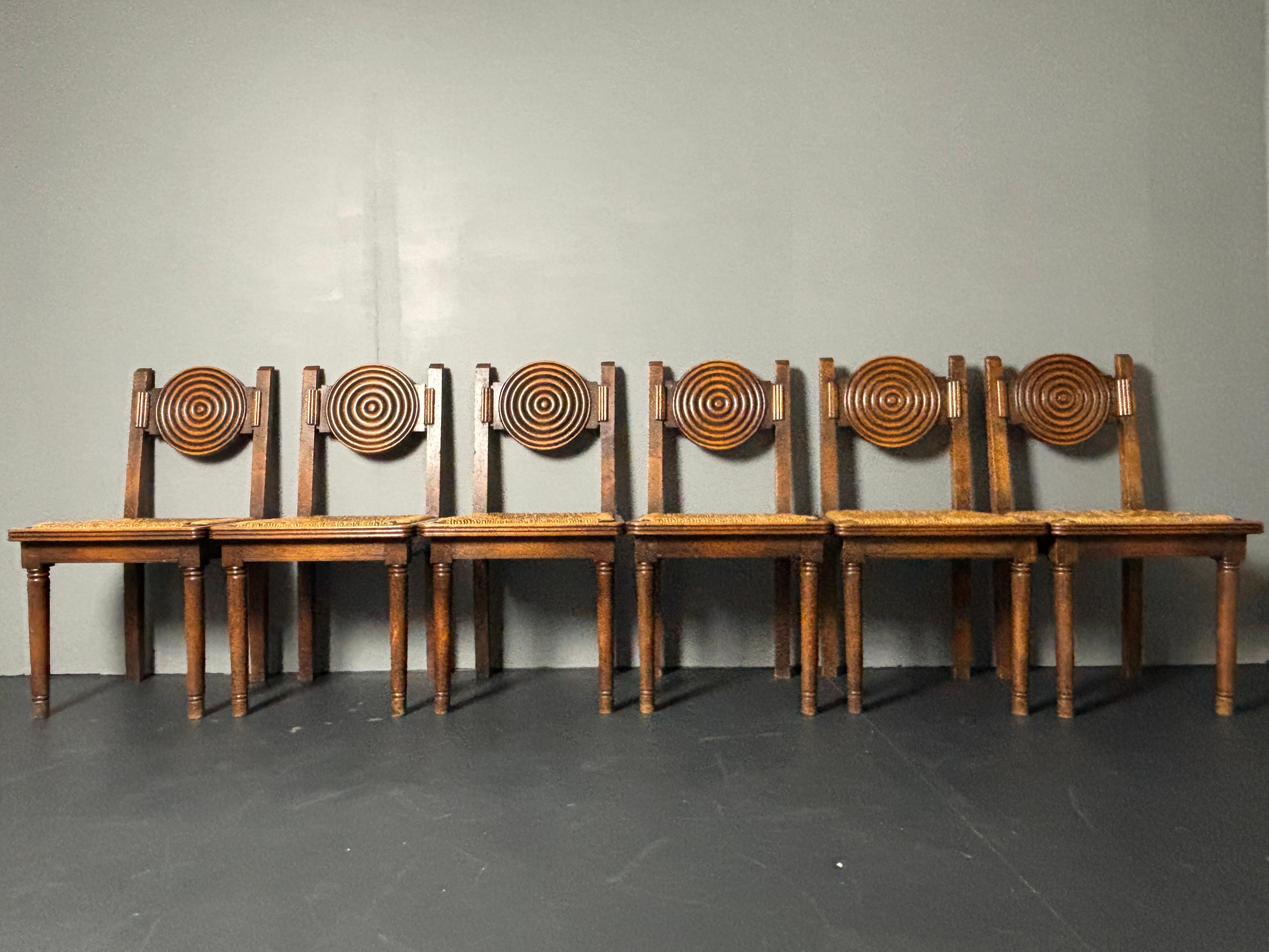 Français 6 chaises de salle à manger en jonc tourné en bois de ferme français dans le style de Charles Dudouy en vente
