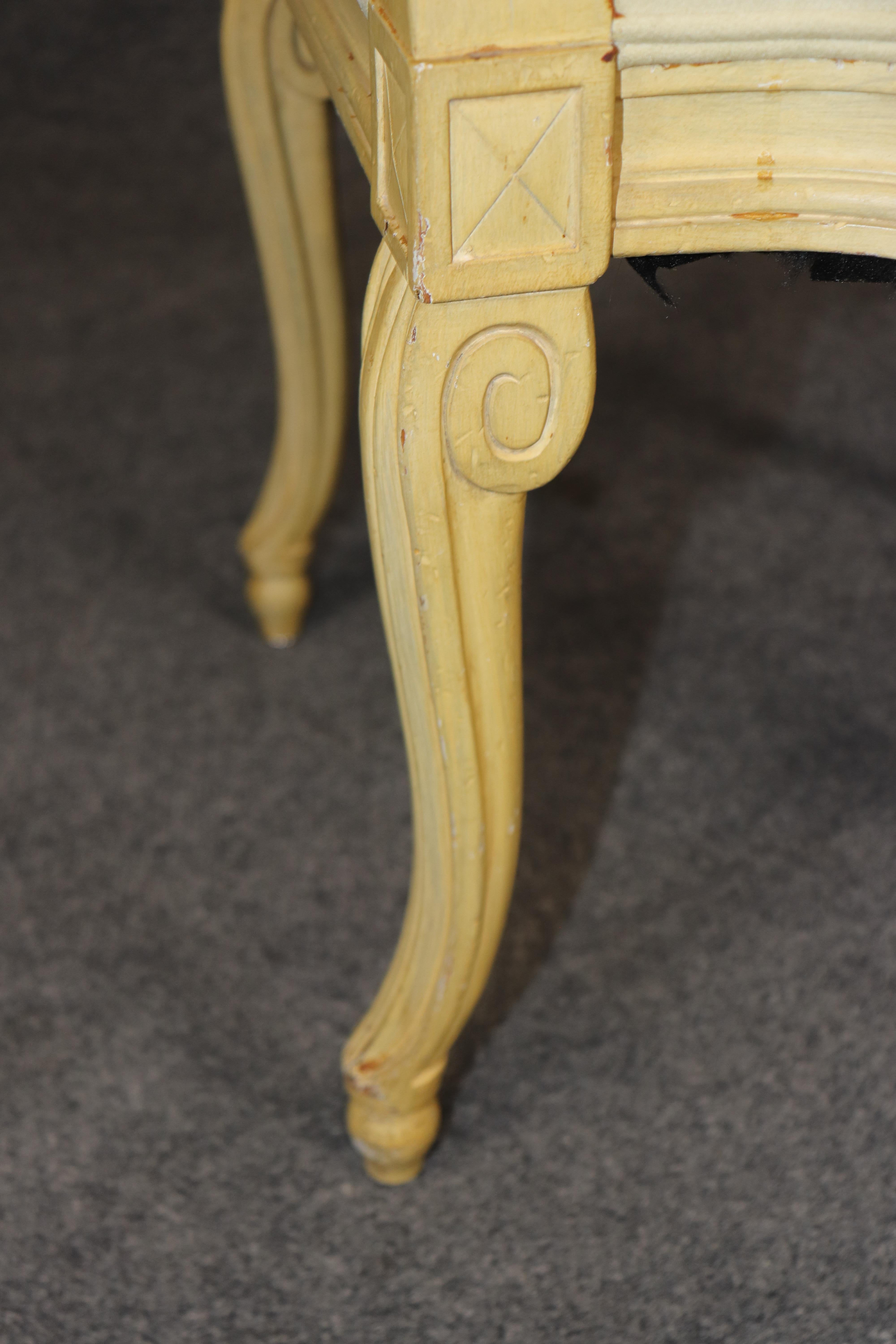 6 Sillas auxiliares francesas estilo Luis XV de principios del siglo XX decoradas con pintura envejecida en venta 6