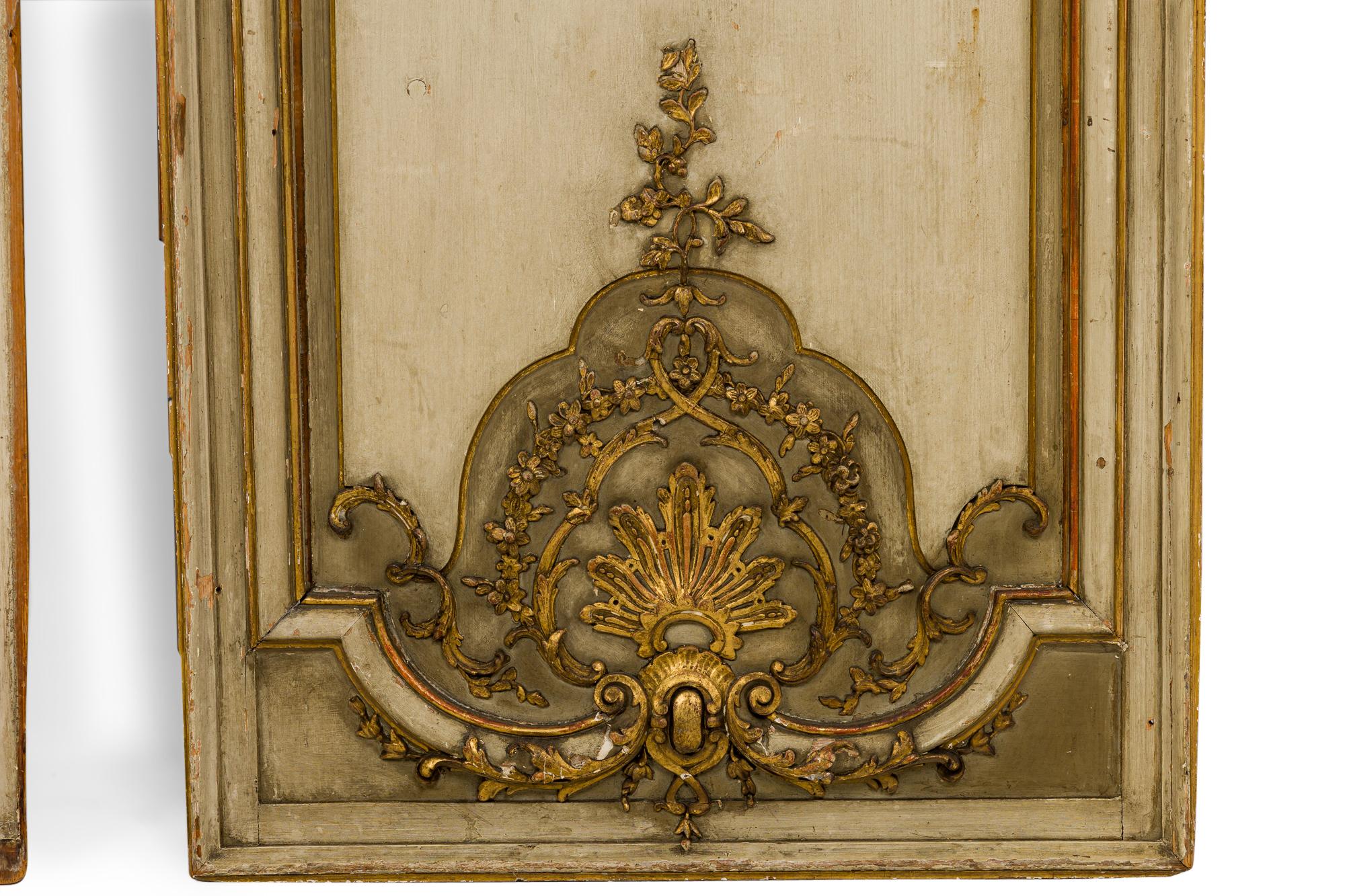 Set of 6 French Louis XV Style Gold and White Panels For Sale 3