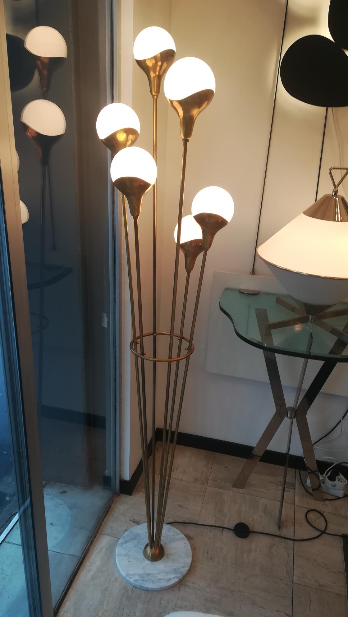 Mid-Century Modern 6 Globes Brss and Glass Floor Lam Stilnovo Style For Sale