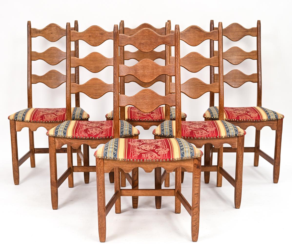 This impressive mid-century dining set of six is representative of the fundamental axioms of Scandinavian design that revolve around quality and functionality and pairs it with a distinctive design. Kjaernulf’s works reveal quality craftsmanship