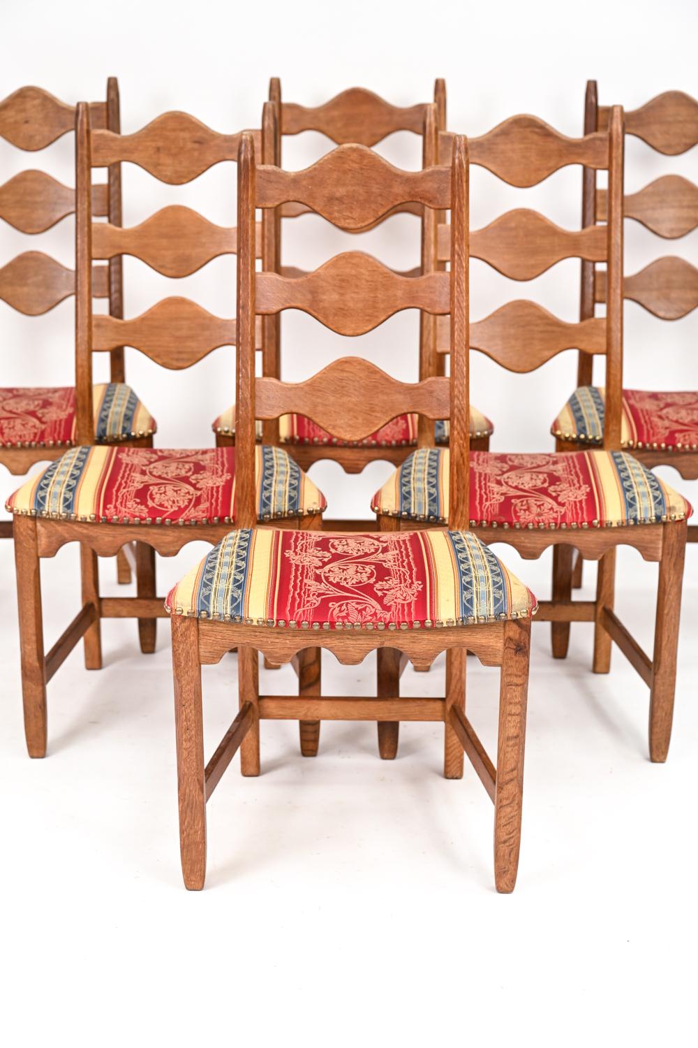 Mid-Century Modern '6' Henning Kjaernulf 