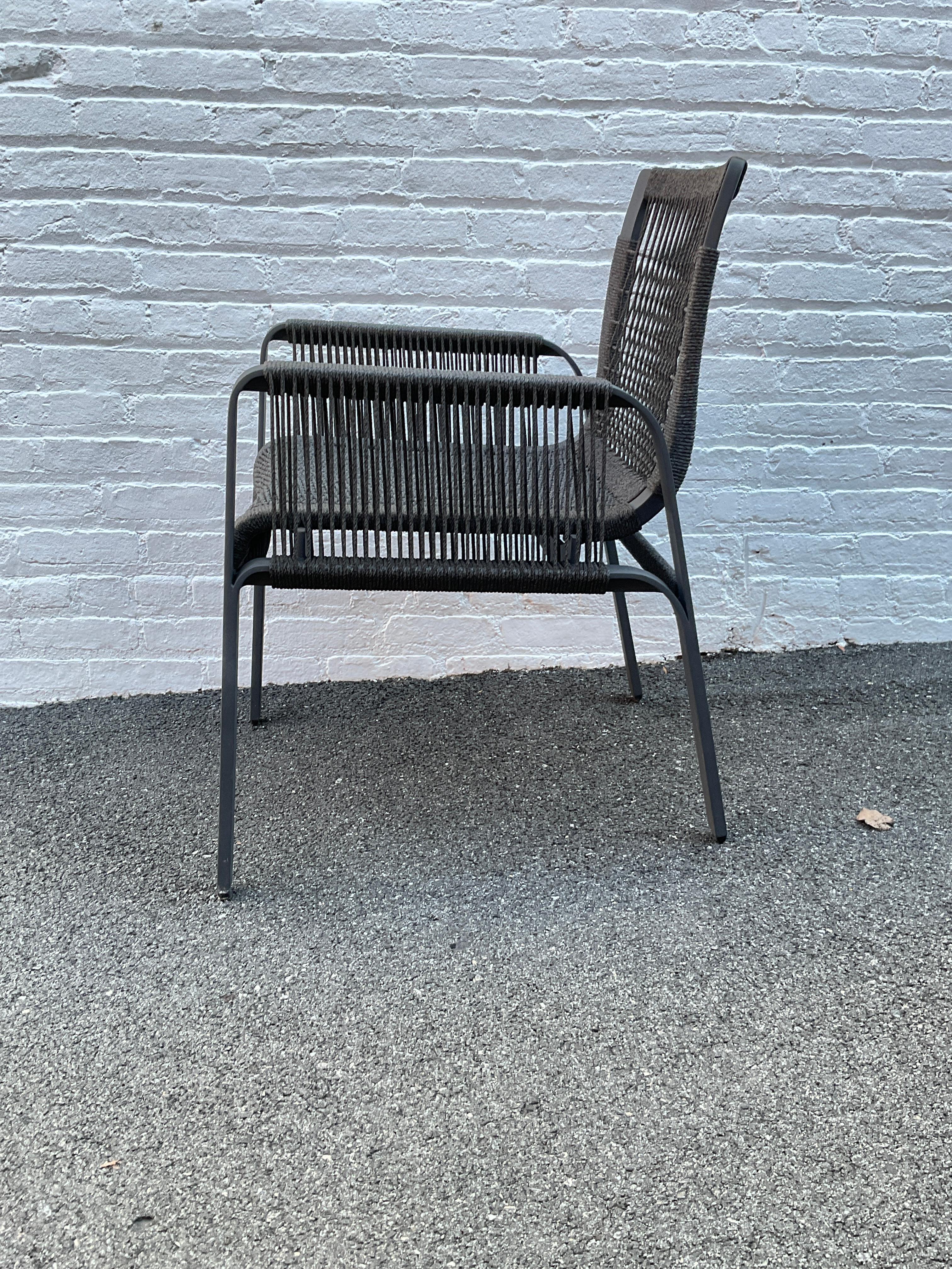 6 Holly Hunt Caracal Outdoor  Dining Arm Chairs In Good Condition For Sale In Tarrytown, NY
