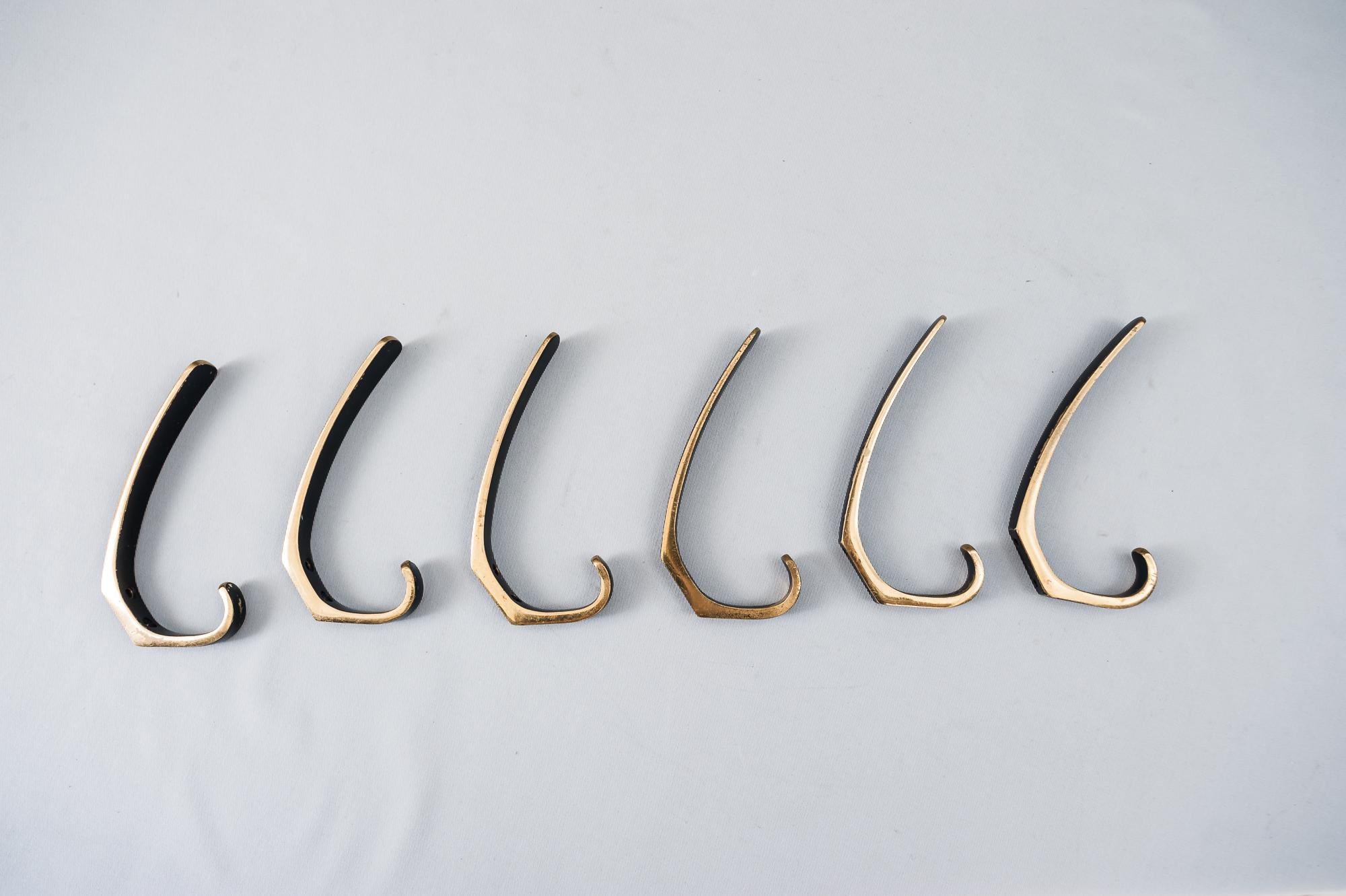 6 hooks by Hertha Baller, circa 1950s
Original condition
Priced and sold per piece.