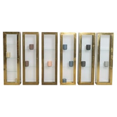 6 Italienische 1970's Messing Vitrine Wand oder Tisch Schränke