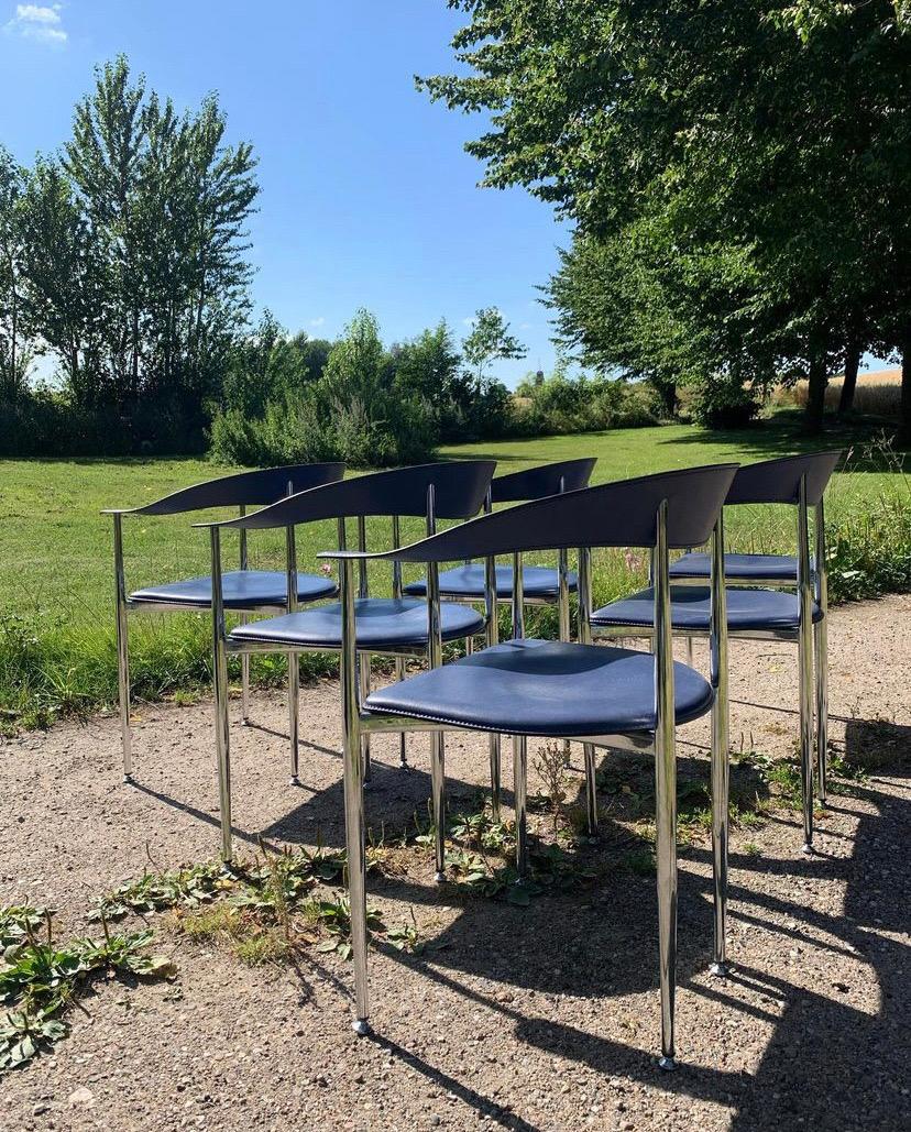 6 Italian Dining Chairs by Arper In Good Condition For Sale In Mørkøv, 85
