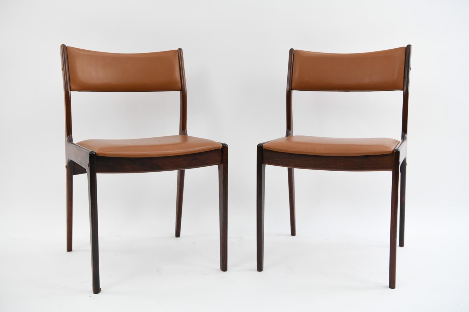 '6' Johannes Andersen for Uldum Mobelfabrik Rosewood Dining Chairs 2
