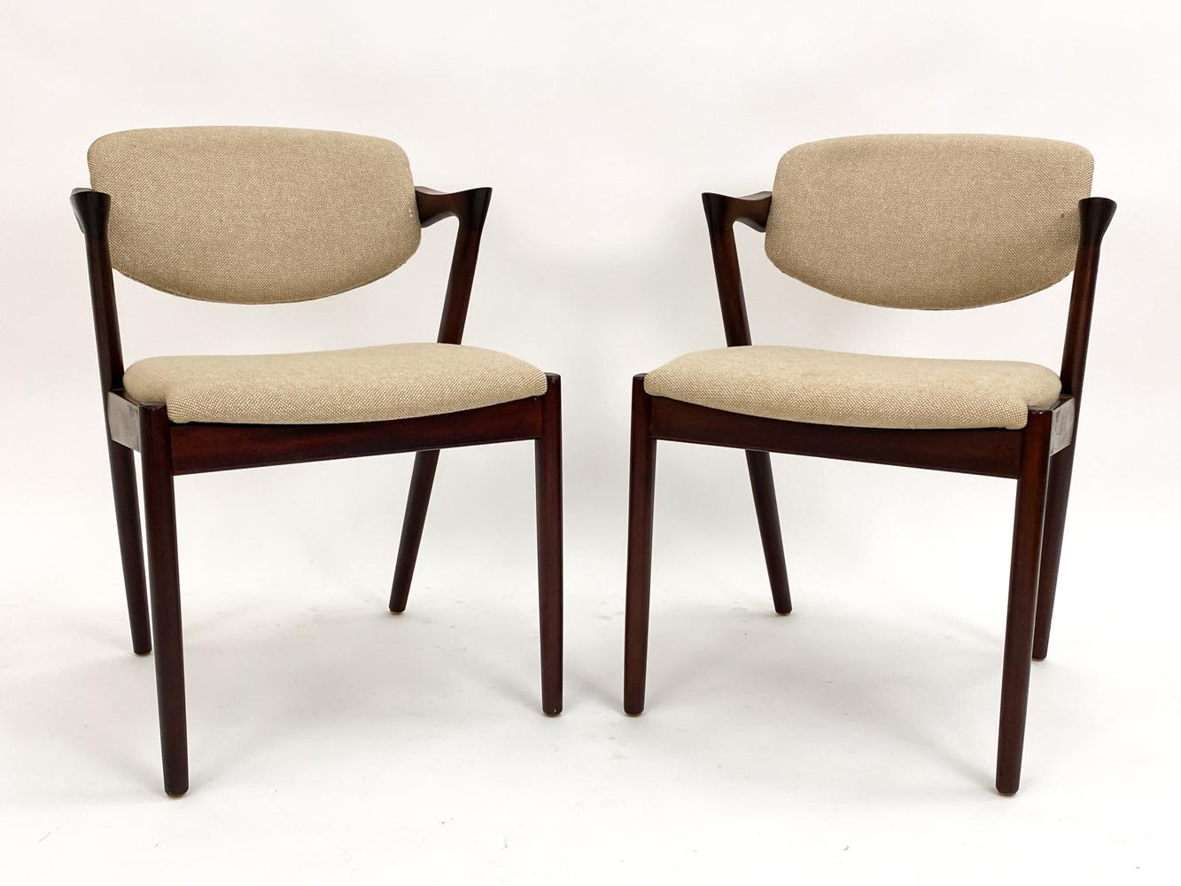 (6) Kai Kristiansen Modell 42 „Z“ Esszimmerstühle aus dunkel gebeizter Eiche, ca. 1960er Jahre im Angebot 6