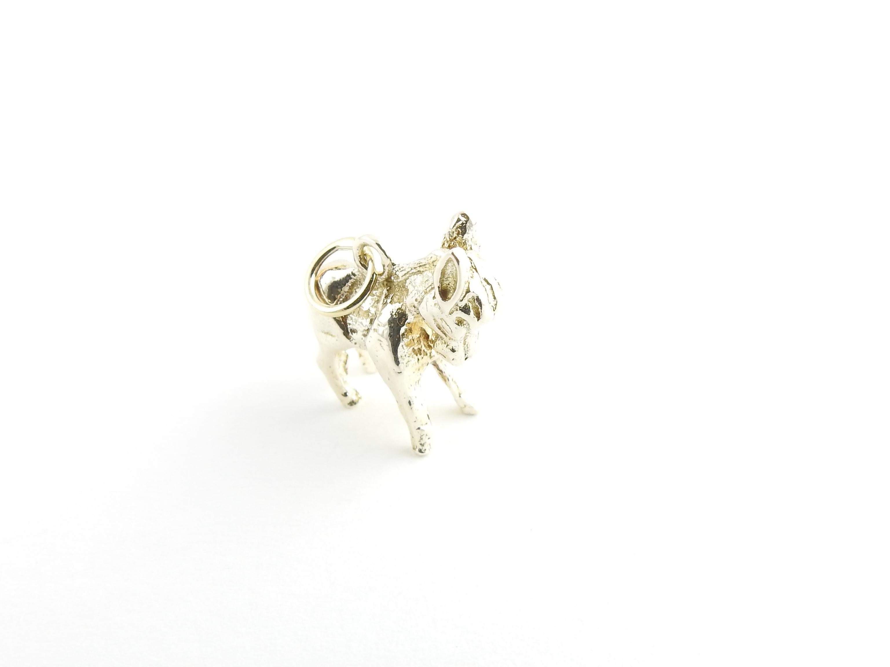 Vintage 6 Karat Yellow Gold Donkey Charm

This lovely 3D charm features an adorable donkey meticulously detailed in 6K yellow gold.

Size: 17 mm x 16 mm (actual charm)

Weight: 2.8 dwt. / 4.4 gr.

Acid tested for 6K gold.

Very good condition,