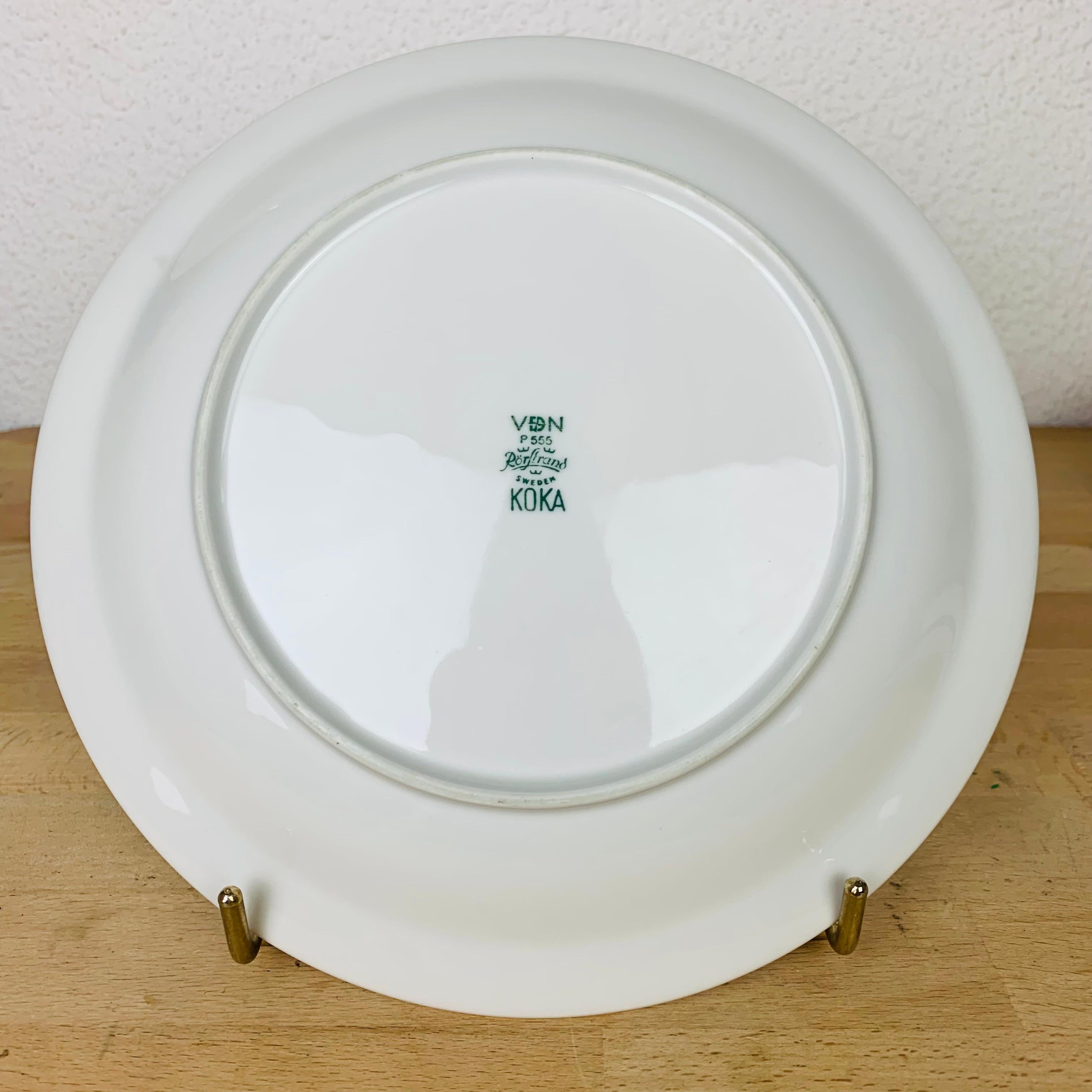 Ceramic 6 Koka dinner plates by Hertha Bengtson for Rörstrand Sweden  For Sale