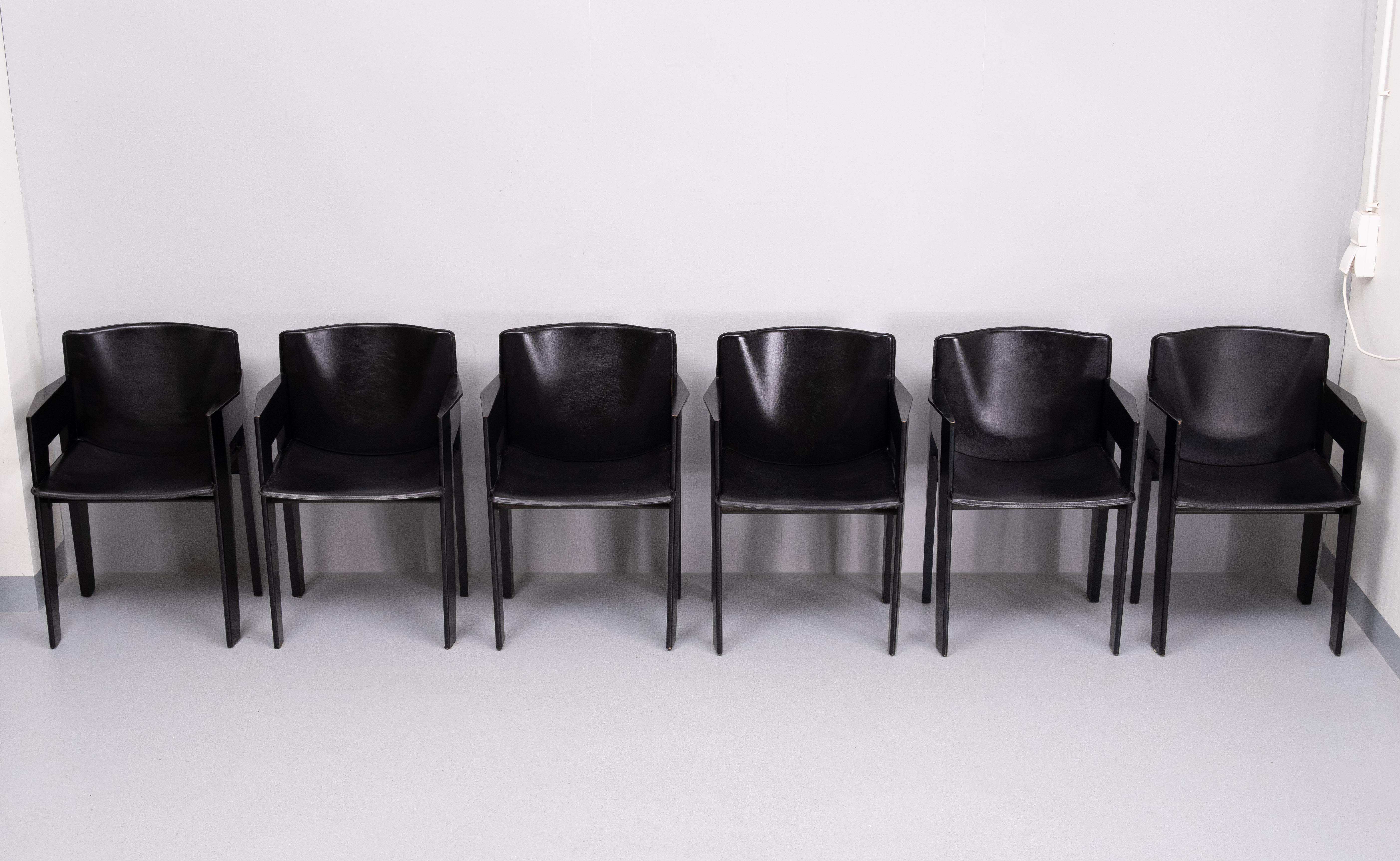 6 Leather & Wood Dining Chairs by Arnold Merckx for Arco, c.1980 In Good Condition For Sale In Den Haag, NL