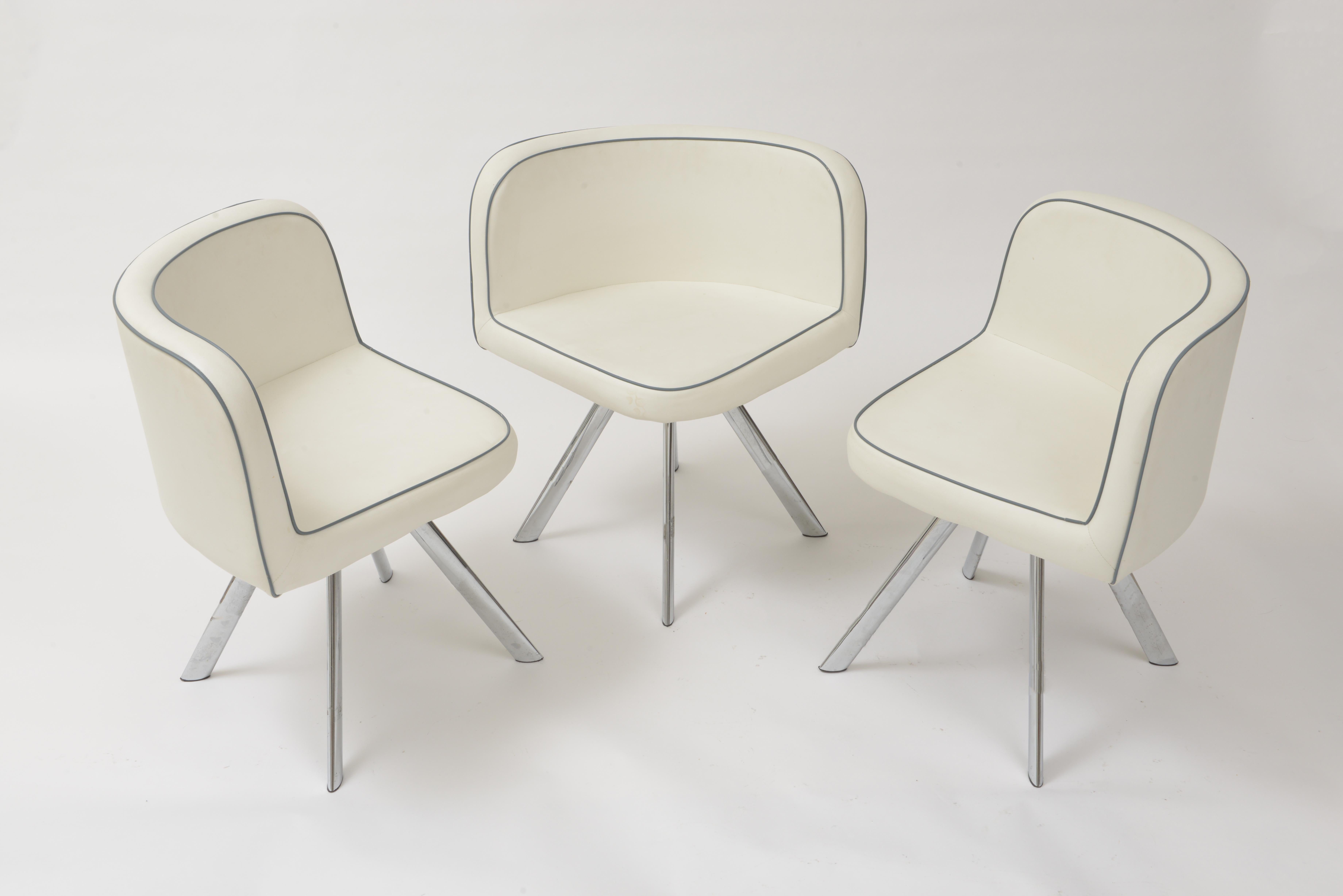 white chrome dining chairs