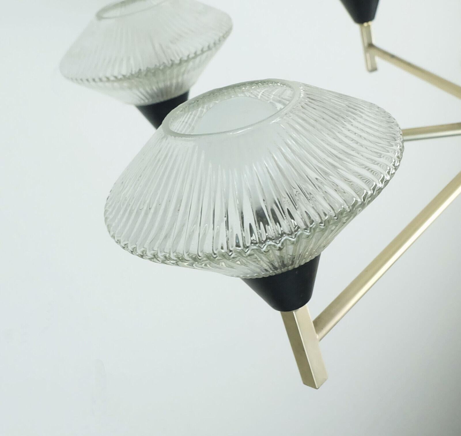 Tedesco Lampada a sospensione CHANDELIER a 6 luci di metà secolo in vetro, alluminio e metallo earyl 1960 in vendita