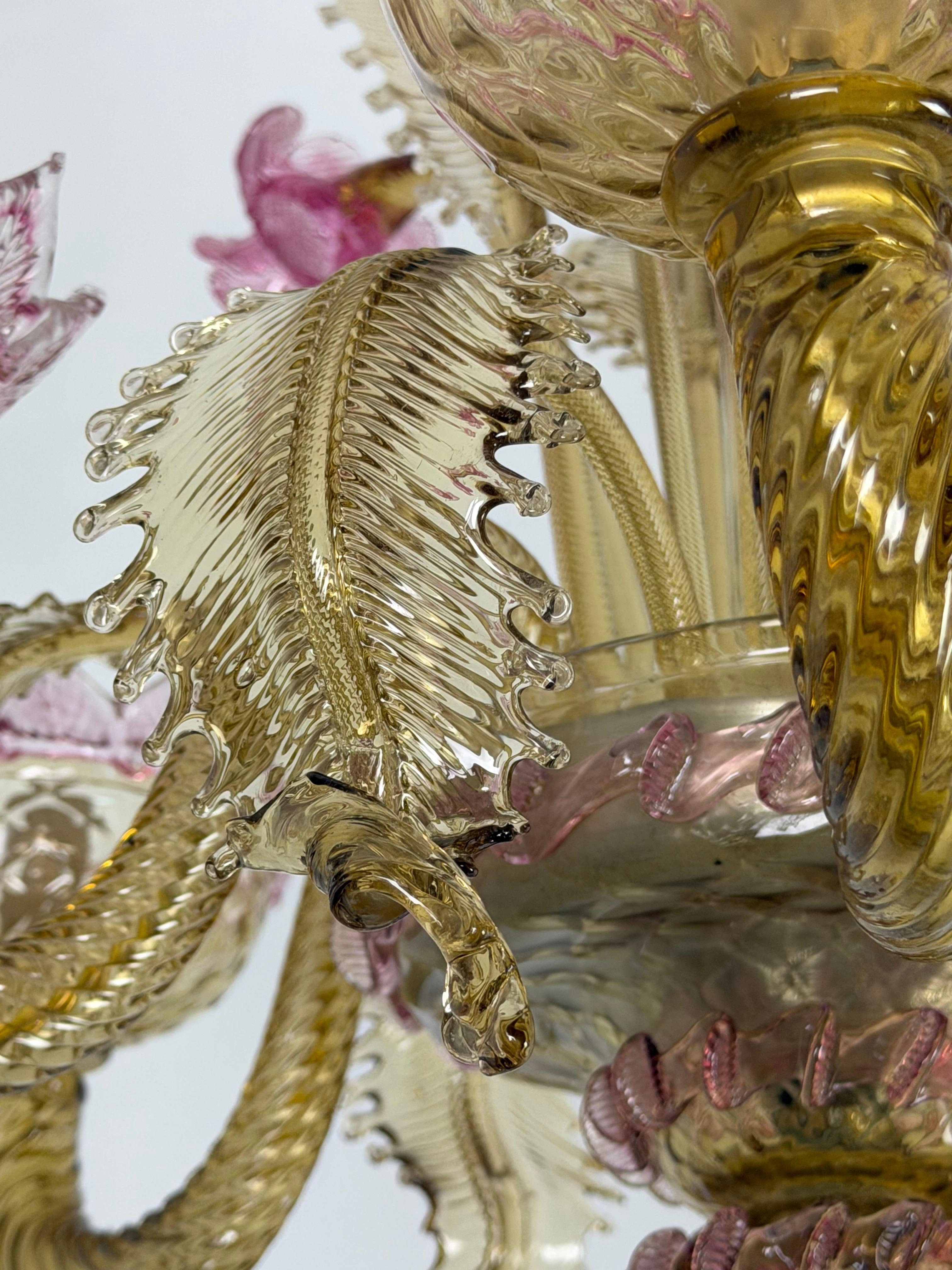 Lampadario a 6 luci in vetro di Murano attribuito ai 