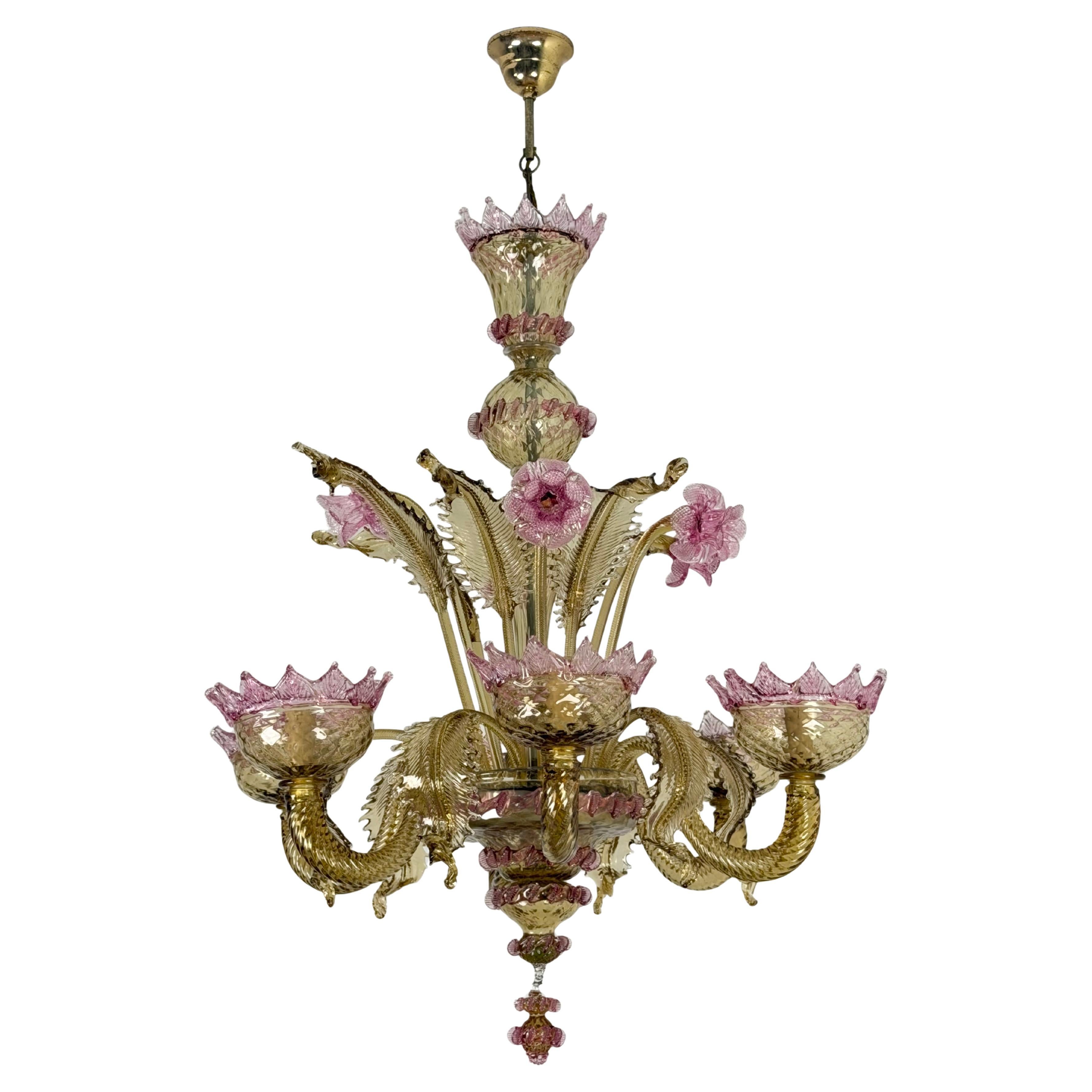 Lustre à 6 lumières en verre de Murano attribué aux "Maestri Muranesi" années 1980