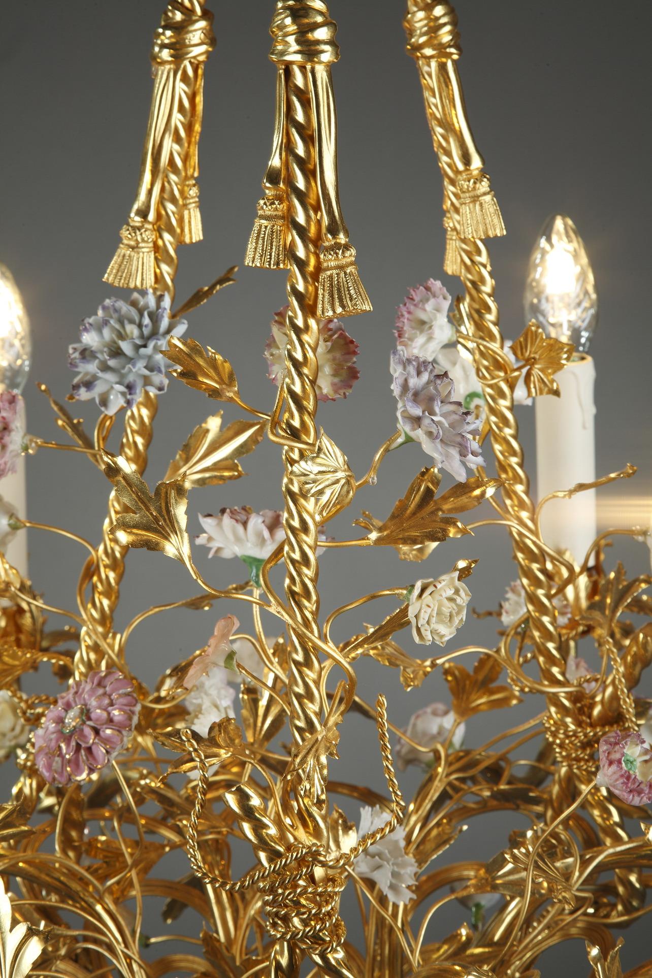French 6-Light Porcelain and Bronze Chandelier in Meissen Style