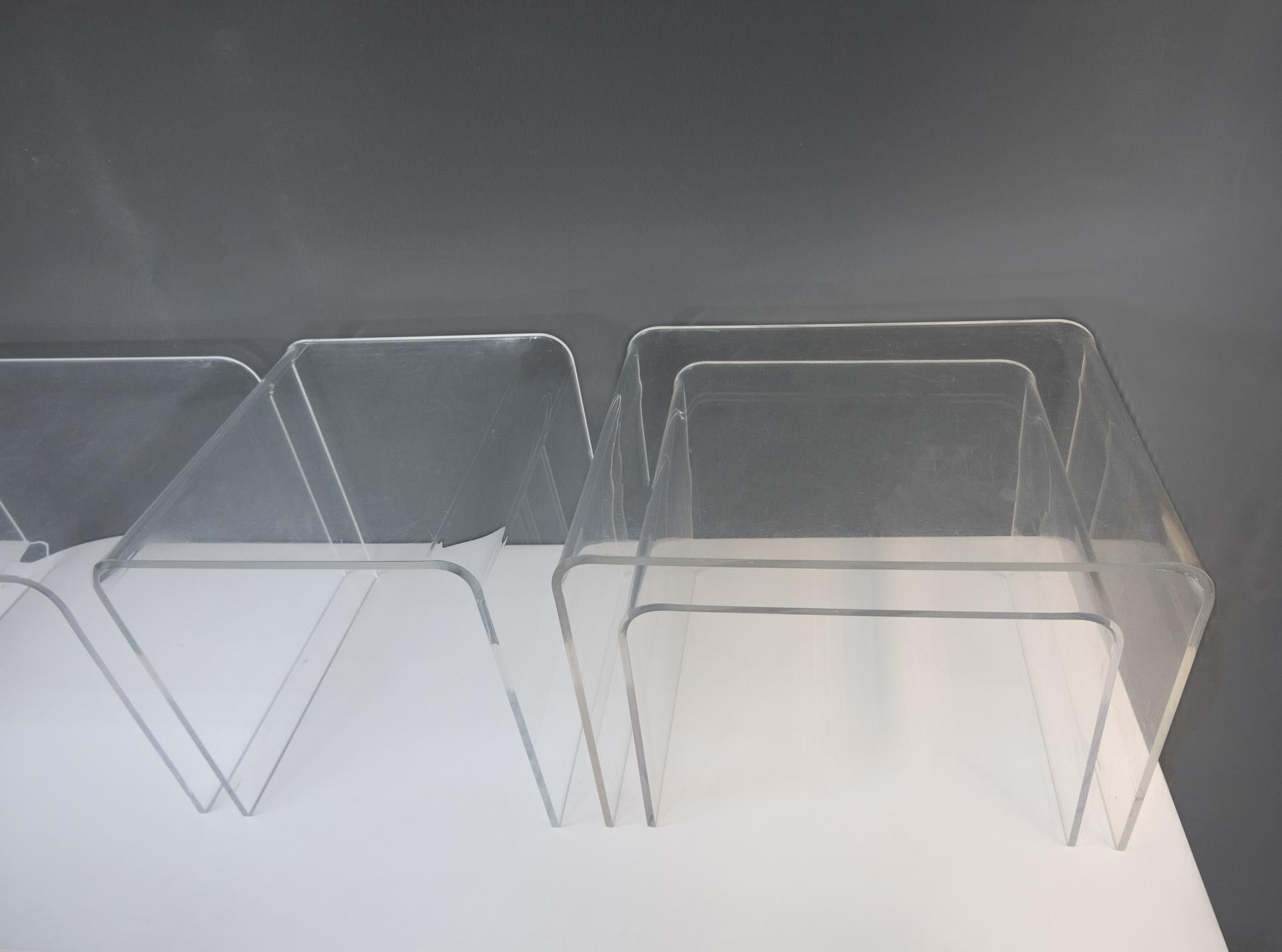6 Lucite Side Tables, France, 1970s In Good Condition In Den Haag, NL