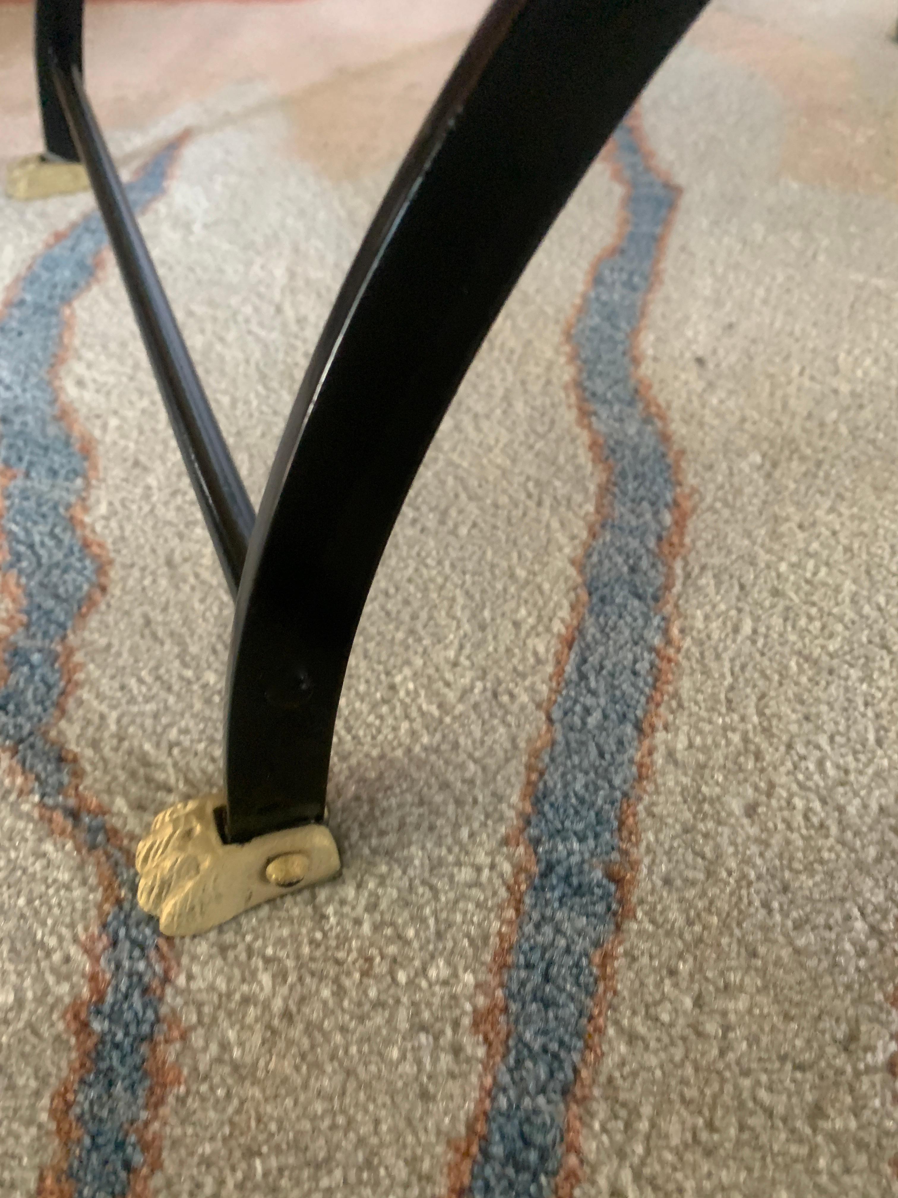Velours 6 chaises pliantes en laiton à dossier en forme de cygne et de lyre noire dans le style de la Maison Jansen en vente