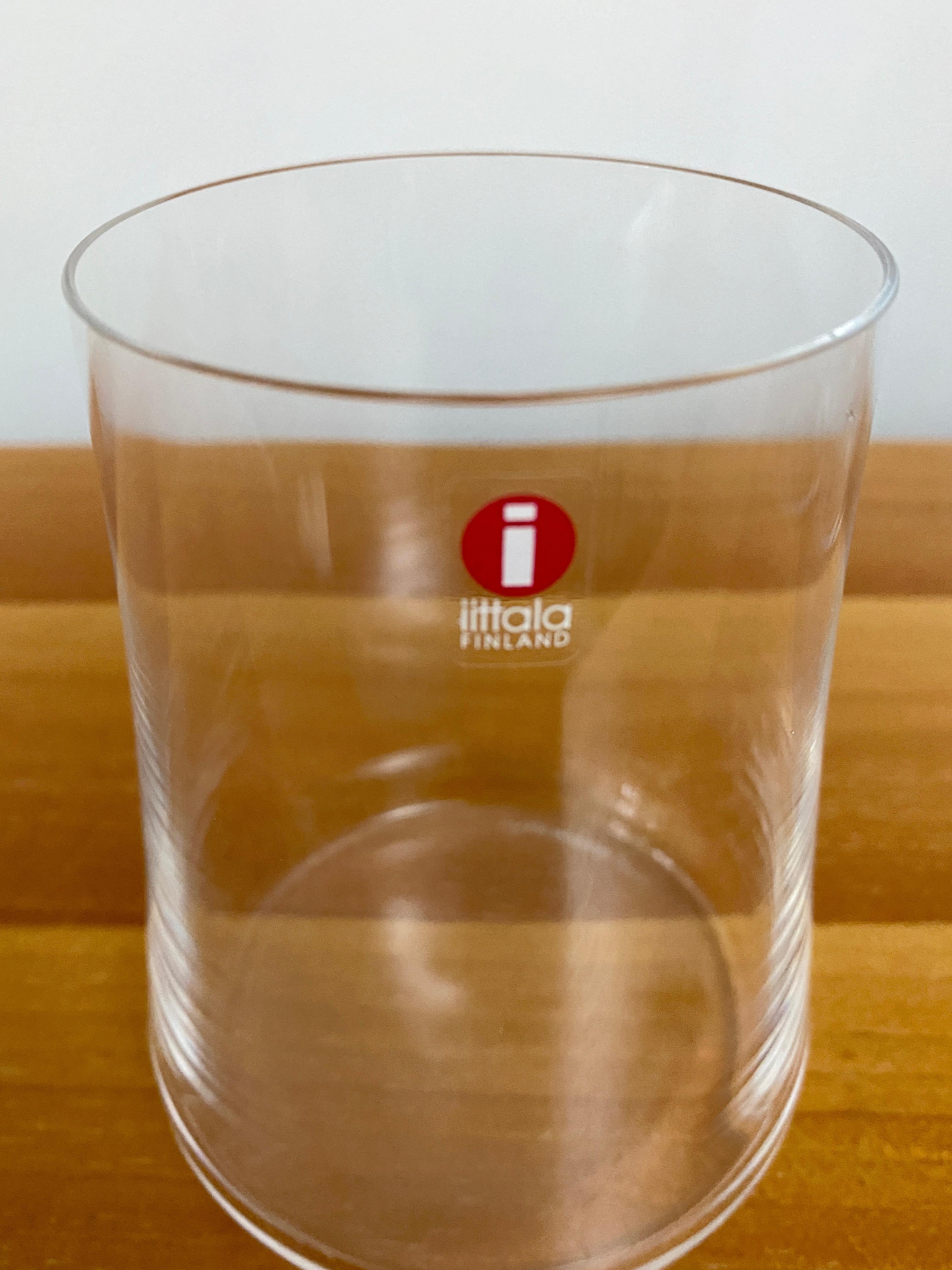 6 verres longs de 4 1/2 pouces de haut Marc Newson pour Iittala en vente 1