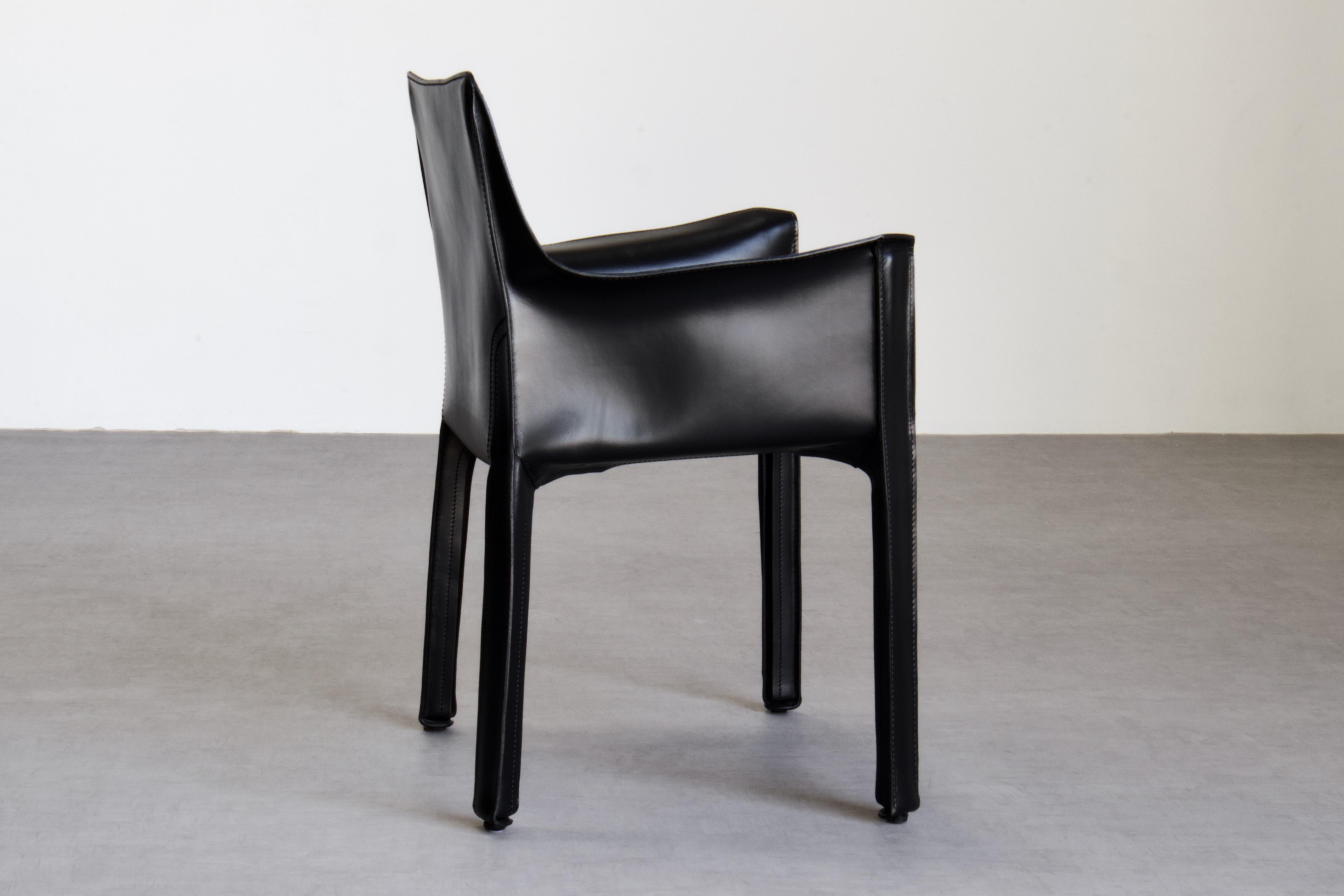 20th Century 6 Mario Bellini CAB 413 Armchairs in Black Leather for Cassina, 1980s Italy For Sale