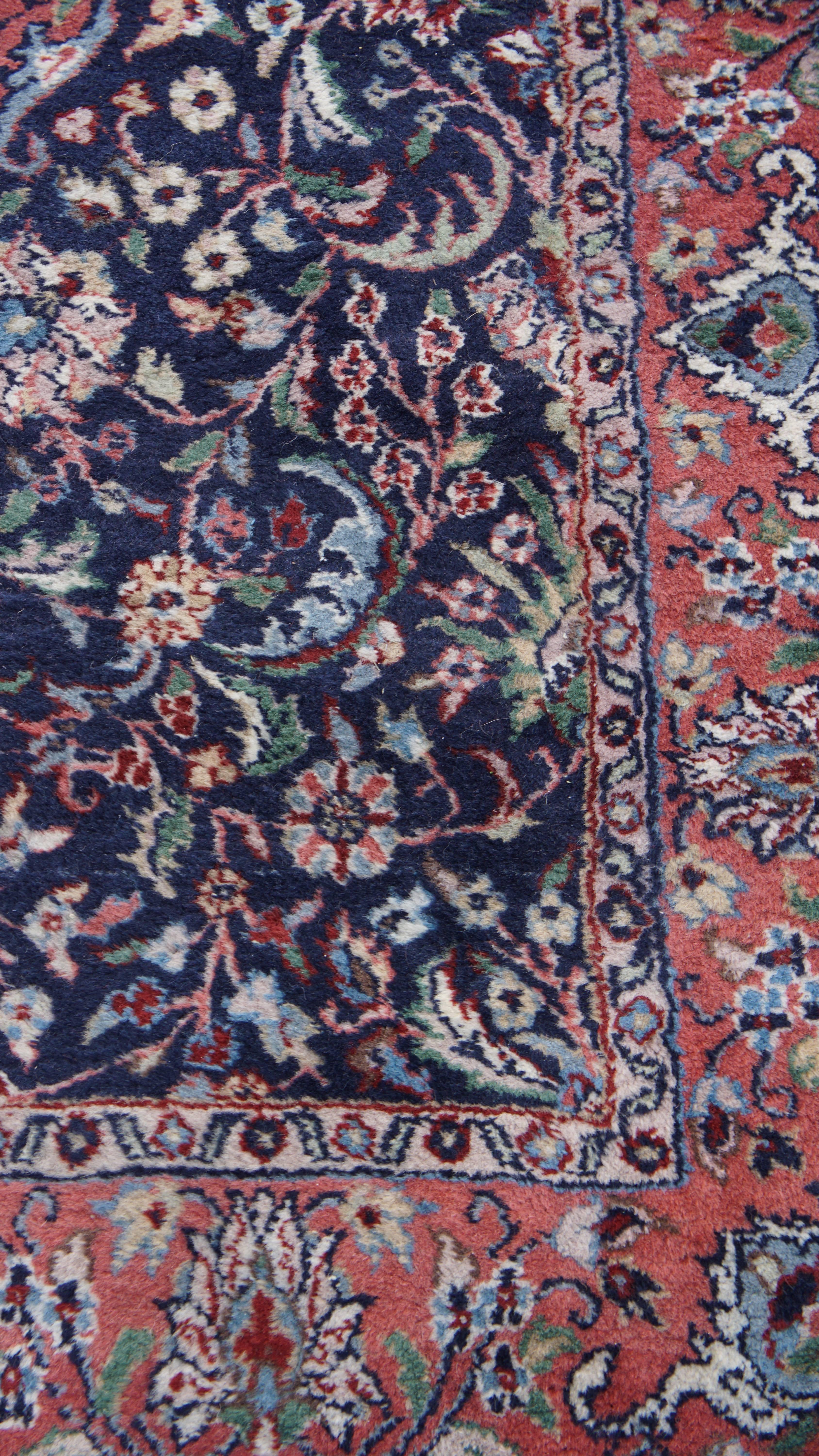 6-Meter Long Vintage Runner in Blue In Fair Condition For Sale In Harderwijk, NL