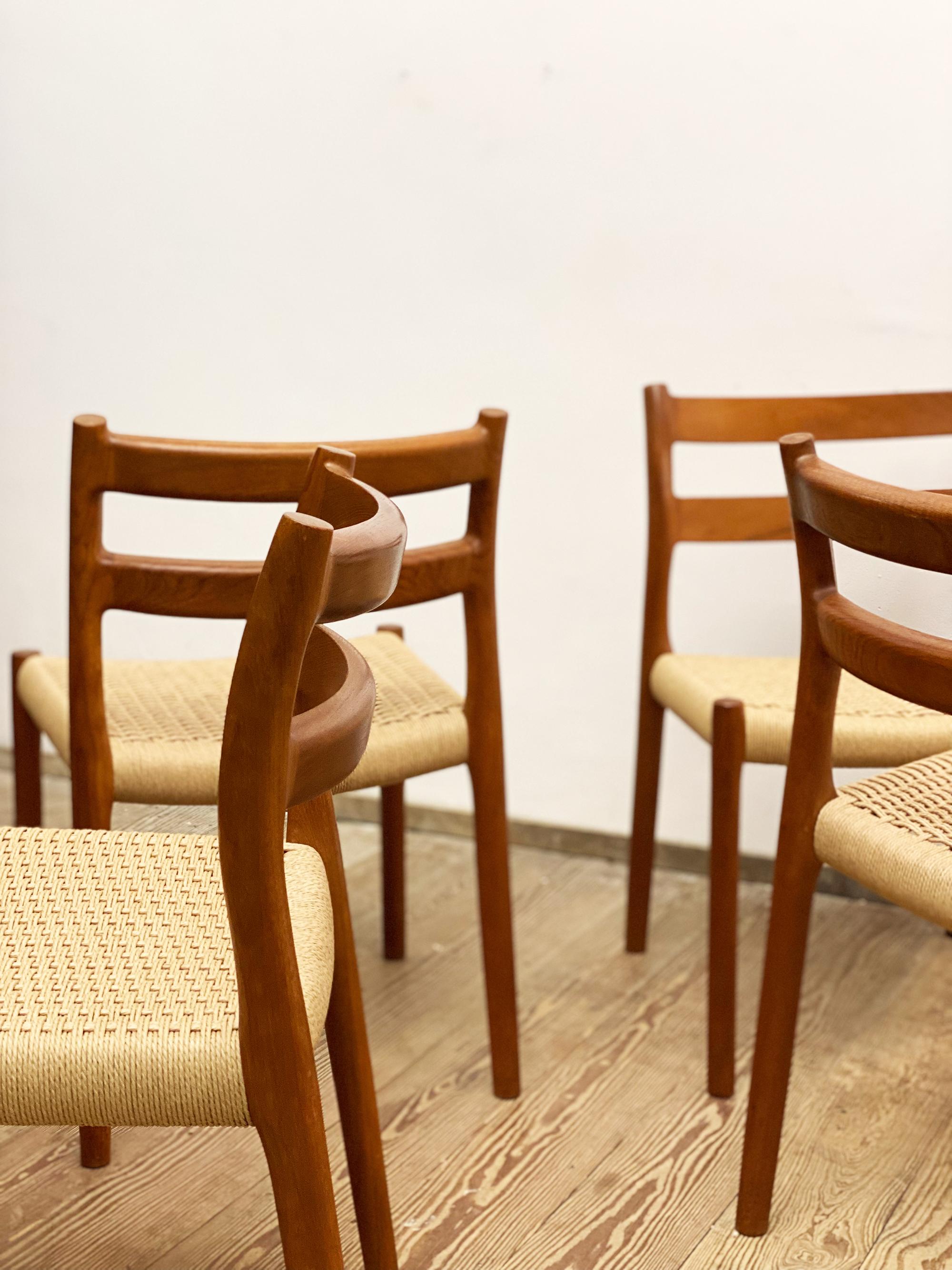 6 Mid-Century Modern Teak Dining Chairs #84 by Niels O. Møller for J. L. Moller In Good Condition In München, Bavaria