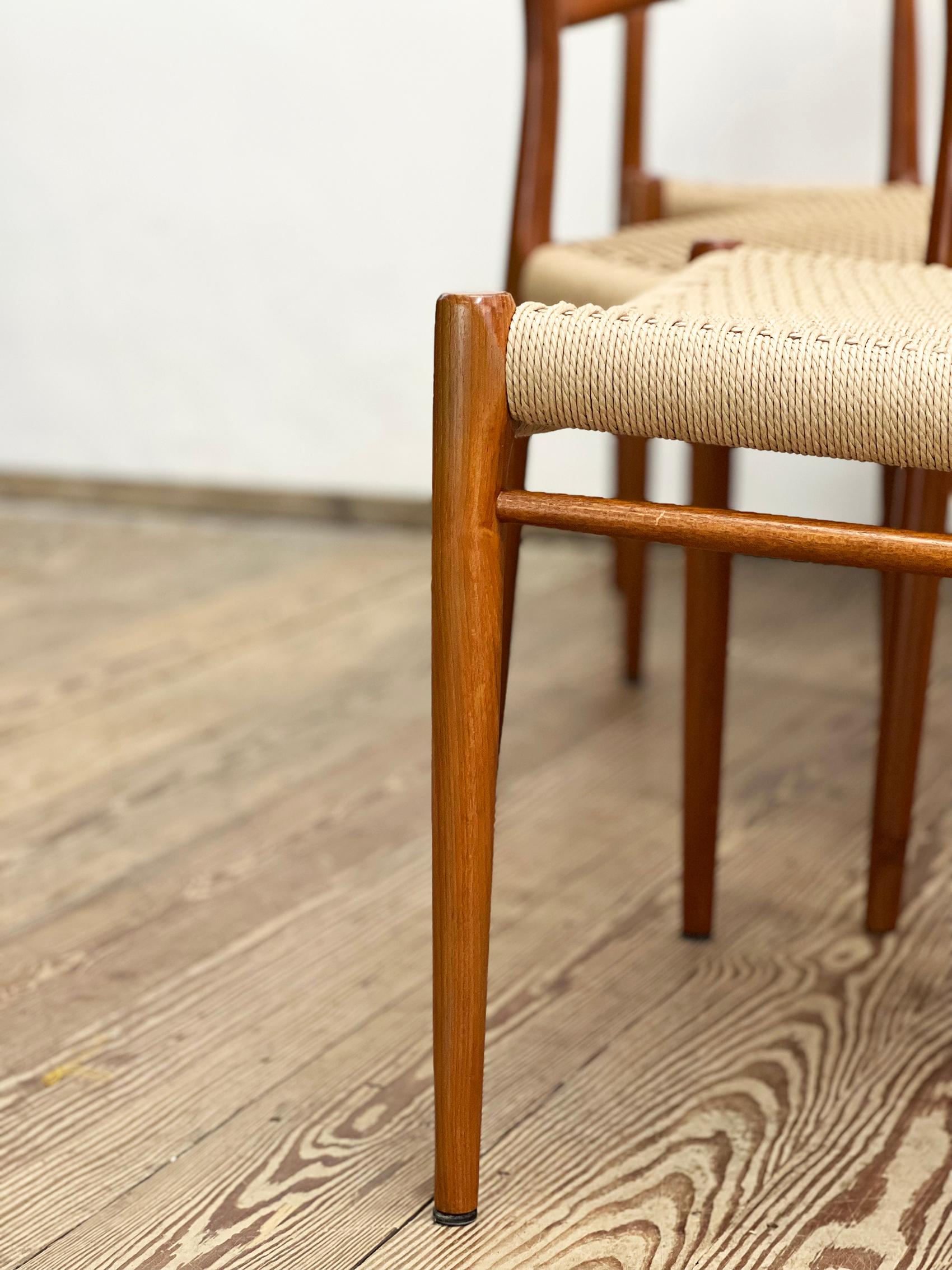 6 Mid-Century Teak Dining Chairs  No.56 & 75 by Niels O. Møller for J. L. Moller For Sale 6