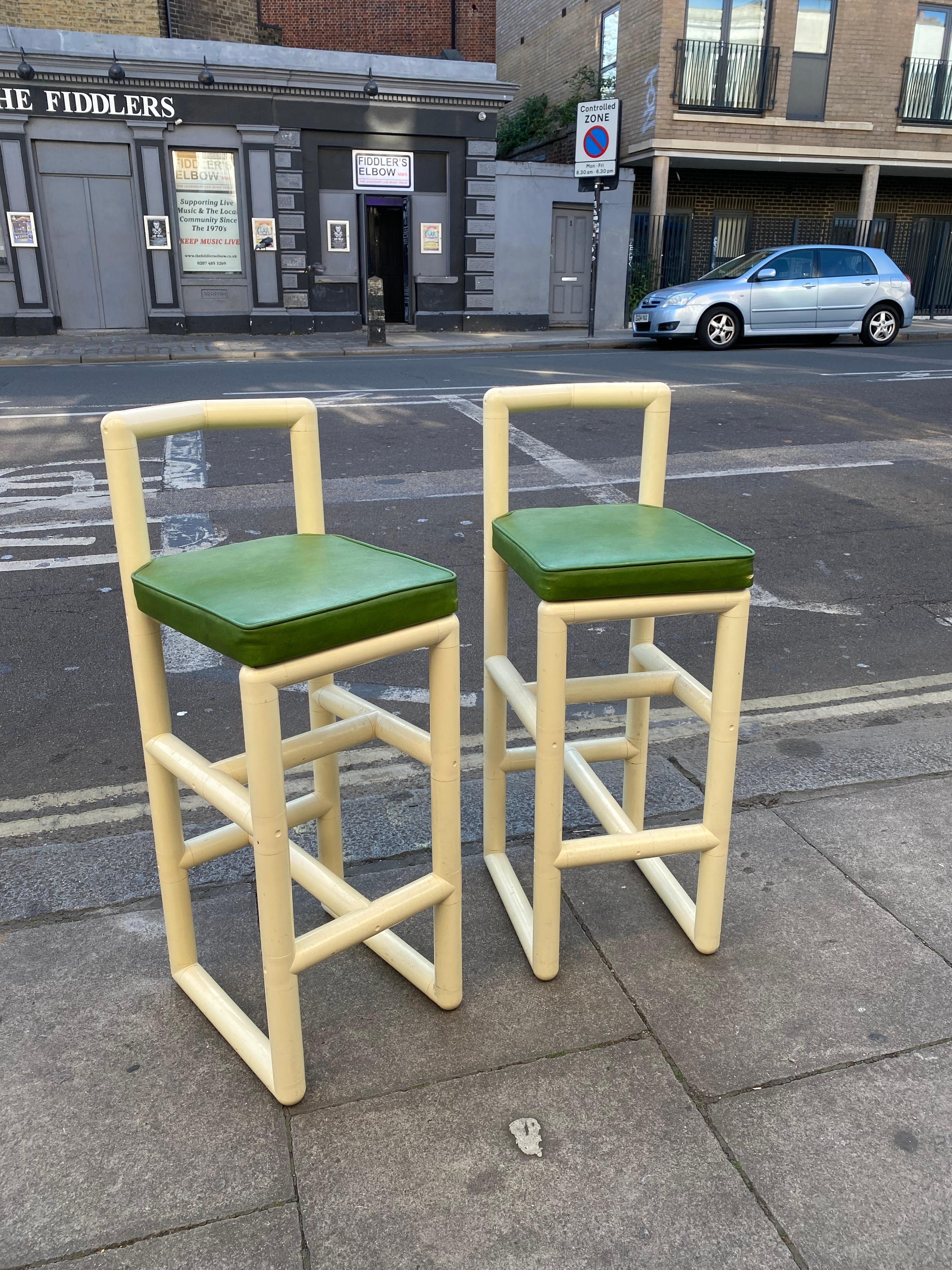 6 Modernist Bar Stools 1970s Space Age Acrylic Table Kitchen Breakfast Seats For Sale 5