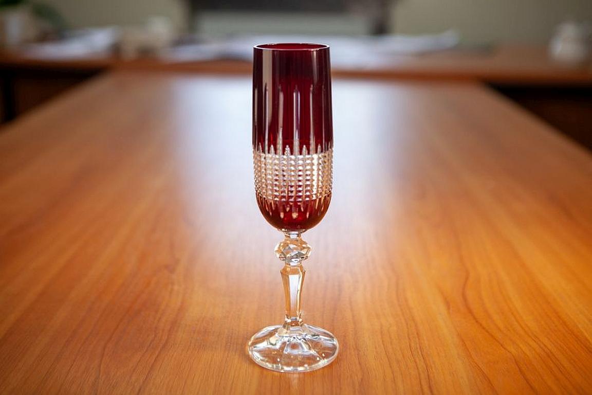 Set of 6 Cristal Champagne Glasses in Mix Colors (6.1 fl_oz_us) For Sale 8