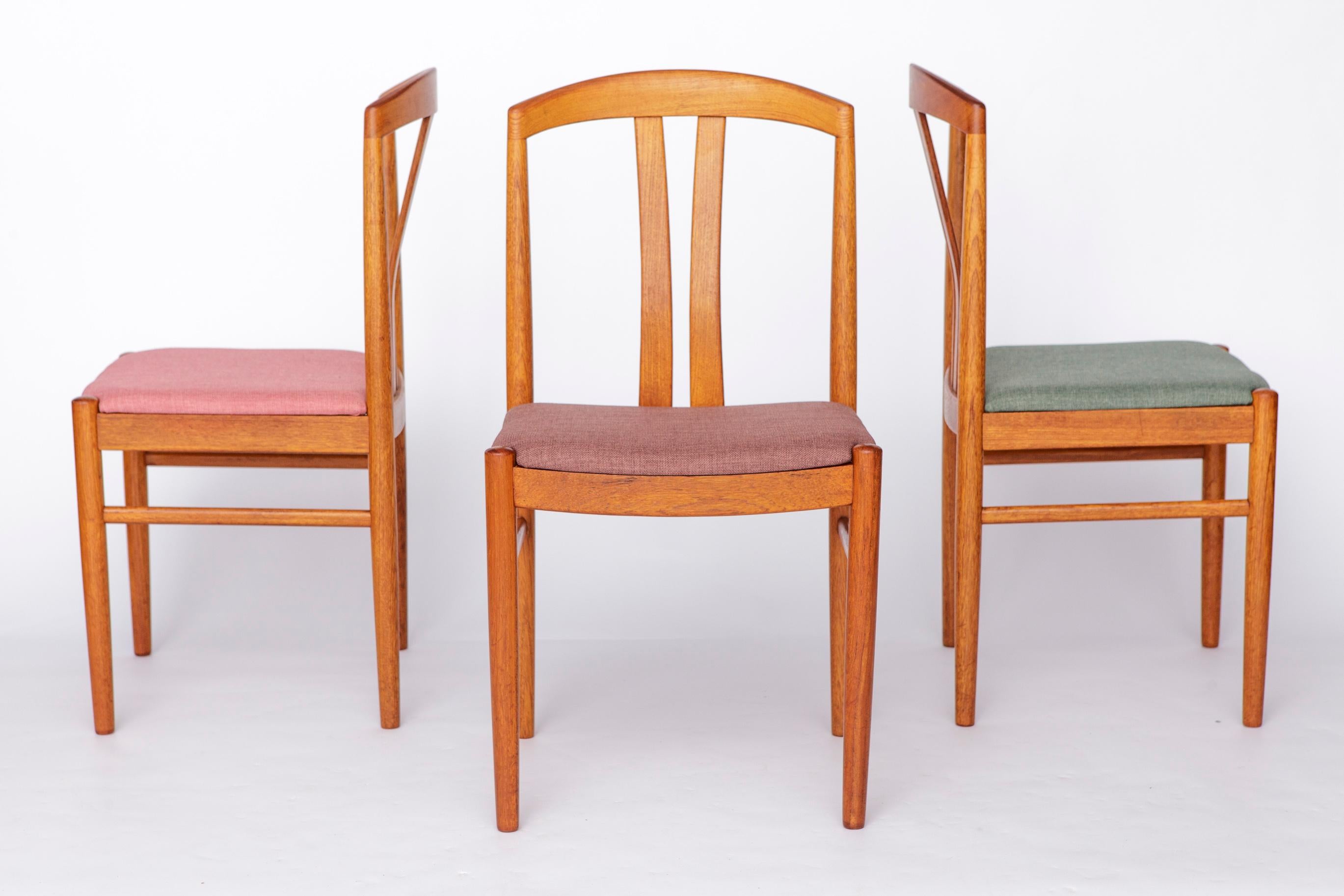 6 of 12 Sedie Carl Ekström - Sedie da pranzo svedesi del medio secolo, in teak In condizioni ottime in vendita a Hannover, DE